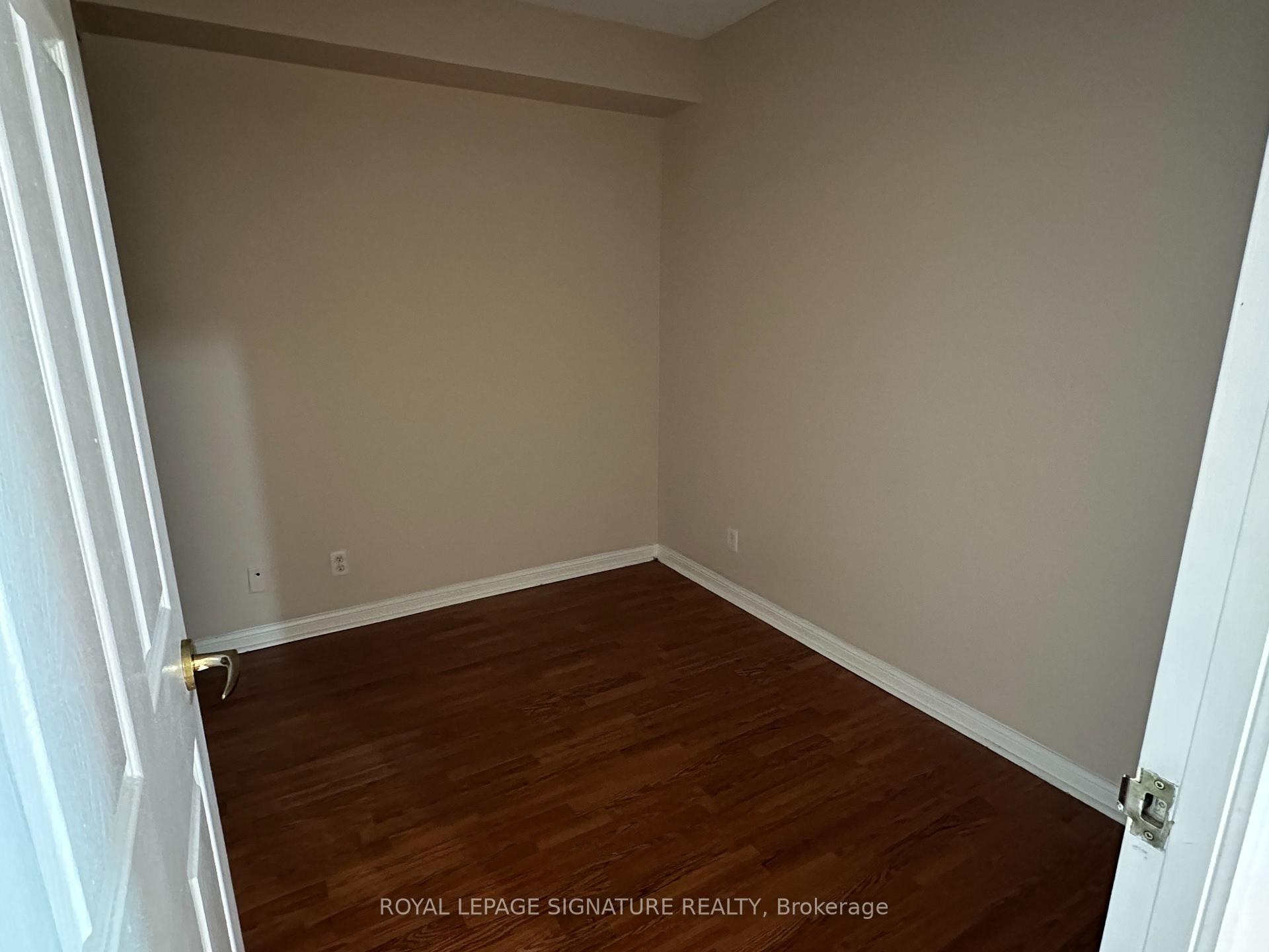 Photo 11 of Unit 1113, 18 Lee Centre Drive, Scarborough, Woburn — HOMEH