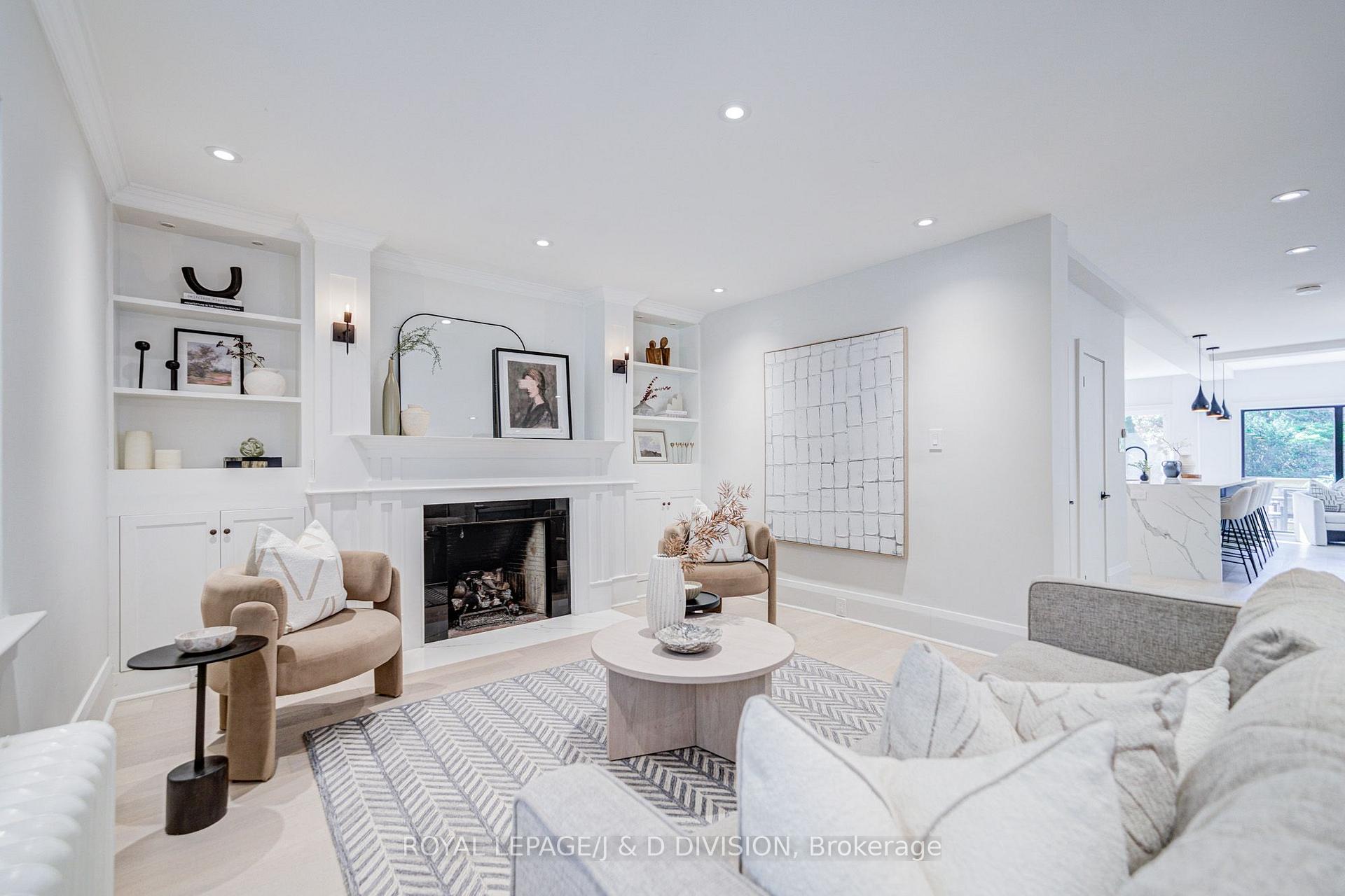 Photo 3 of 103 Stibbard Avenue, Toronto, Mount Pleasant East — HOMEH