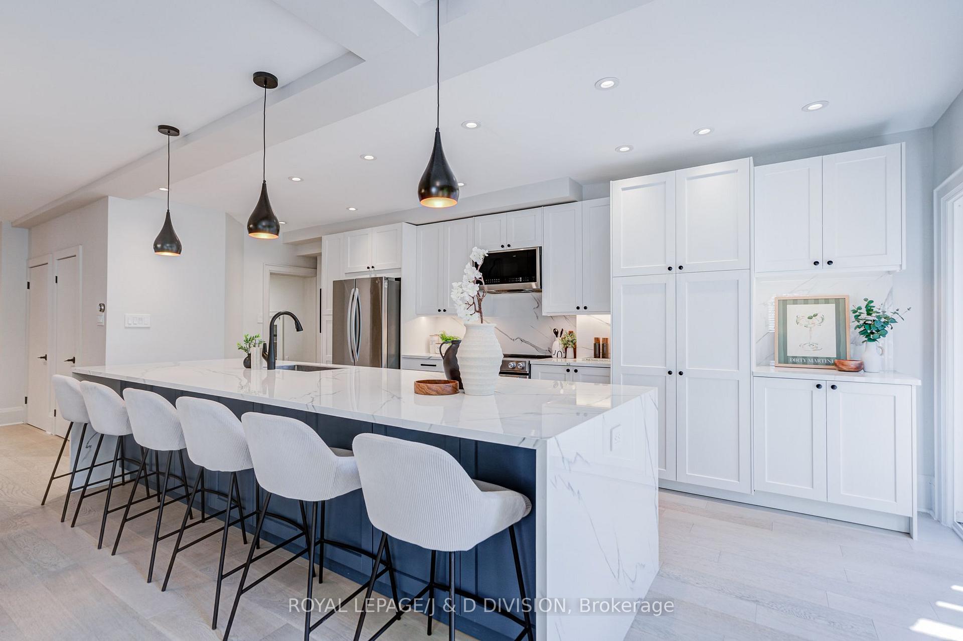 Photo 7 of 103 Stibbard Avenue, Toronto, Mount Pleasant East — HOMEH