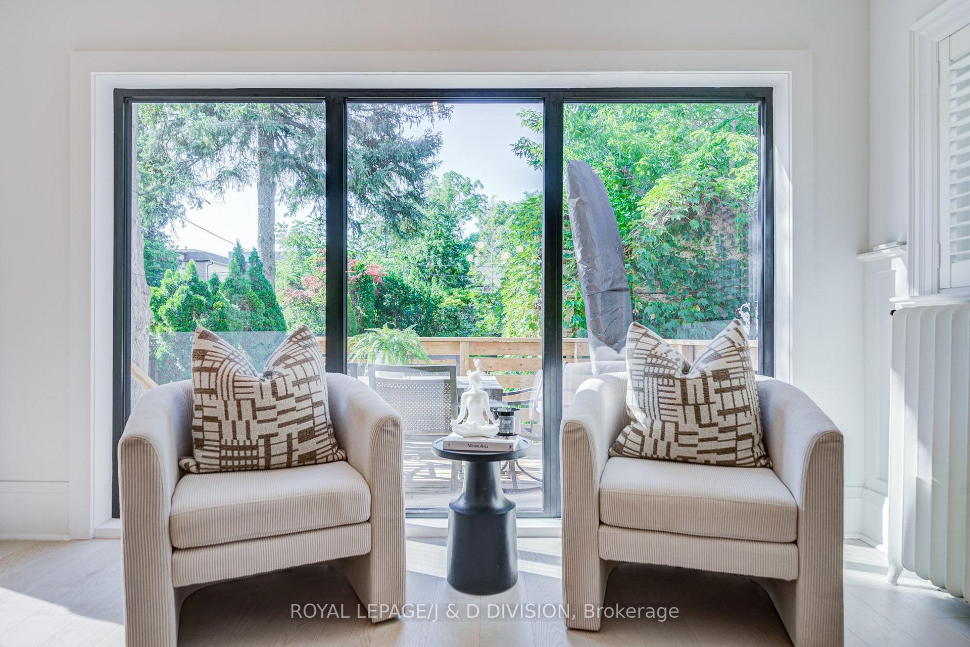 Photo 12 of 103 Stibbard Avenue, Toronto, Mount Pleasant East — HOMEH