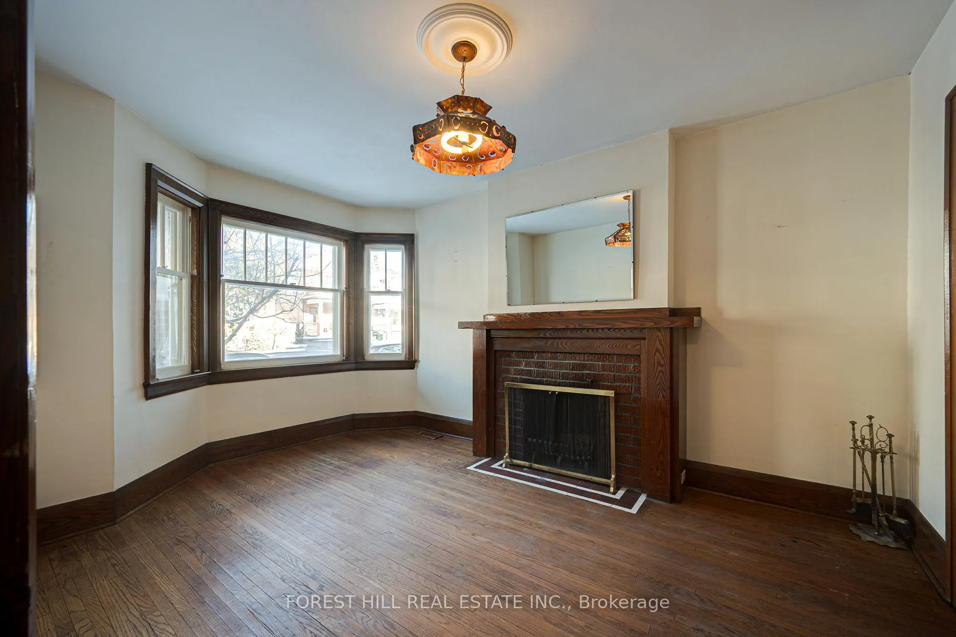 Photo 5 of 81 Benson Avenue, Toronto, Wychwood — HOMEH