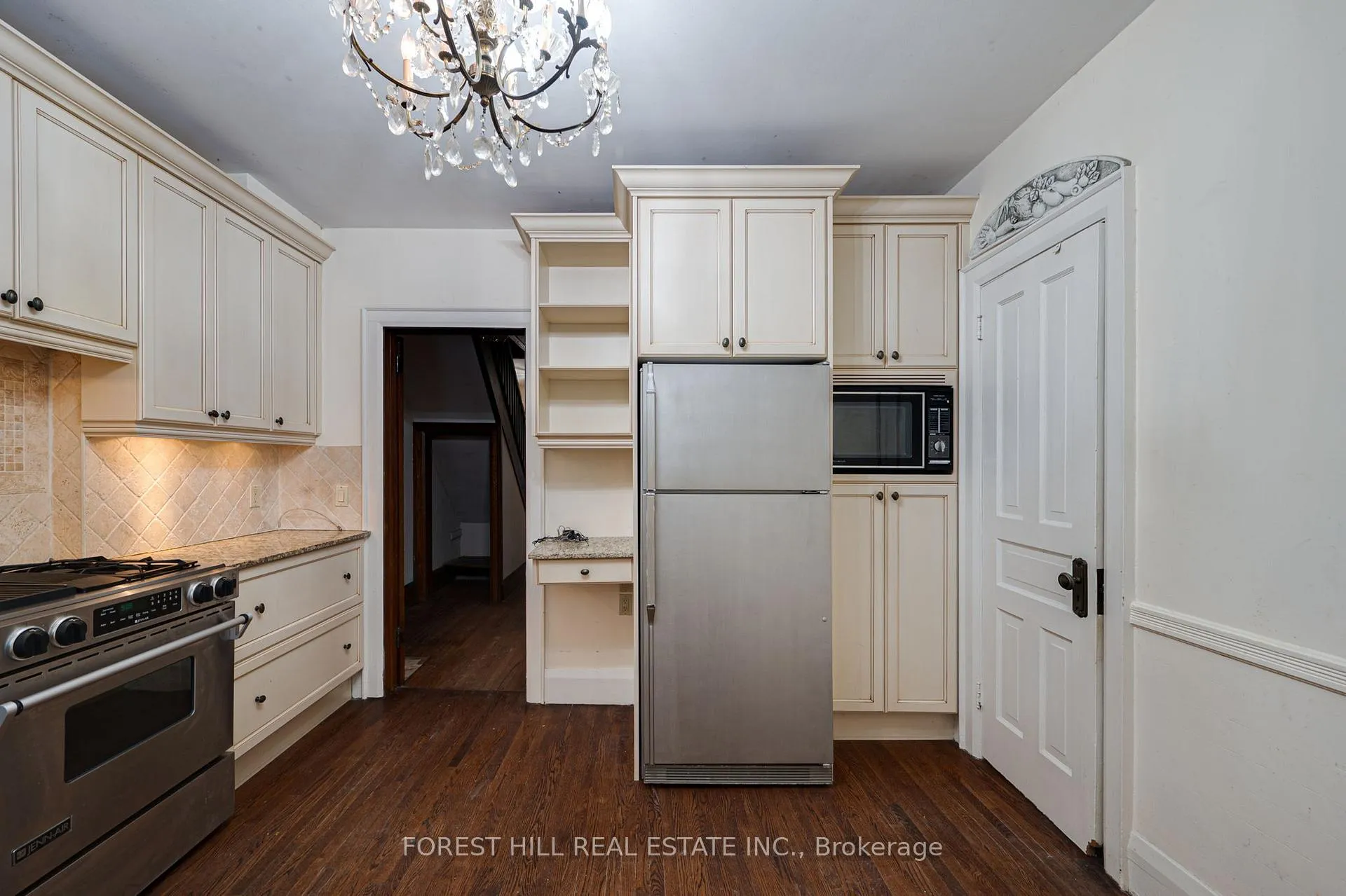Photo 9 of 81 Benson Avenue, Toronto, Wychwood — HOMEH