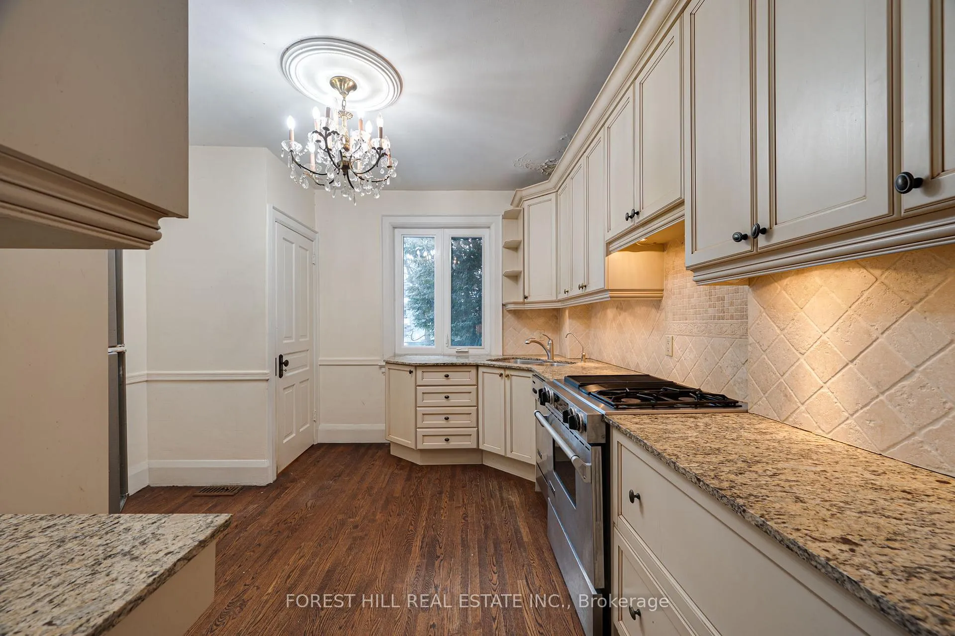 Photo 12 of 81 Benson Avenue, Toronto, Wychwood — HOMEH
