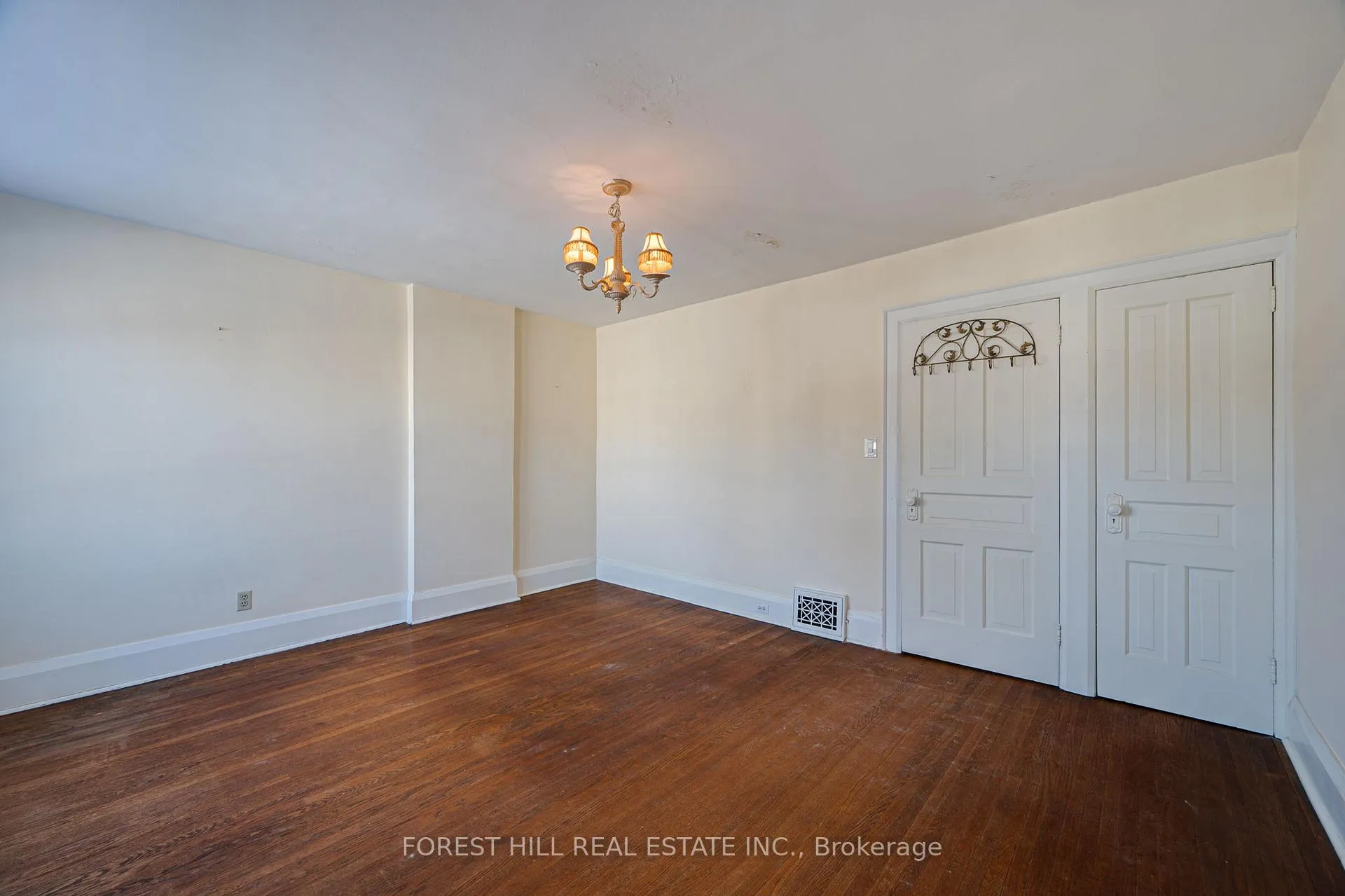 Photo 18 of 81 Benson Avenue, Toronto, Wychwood — HOMEH