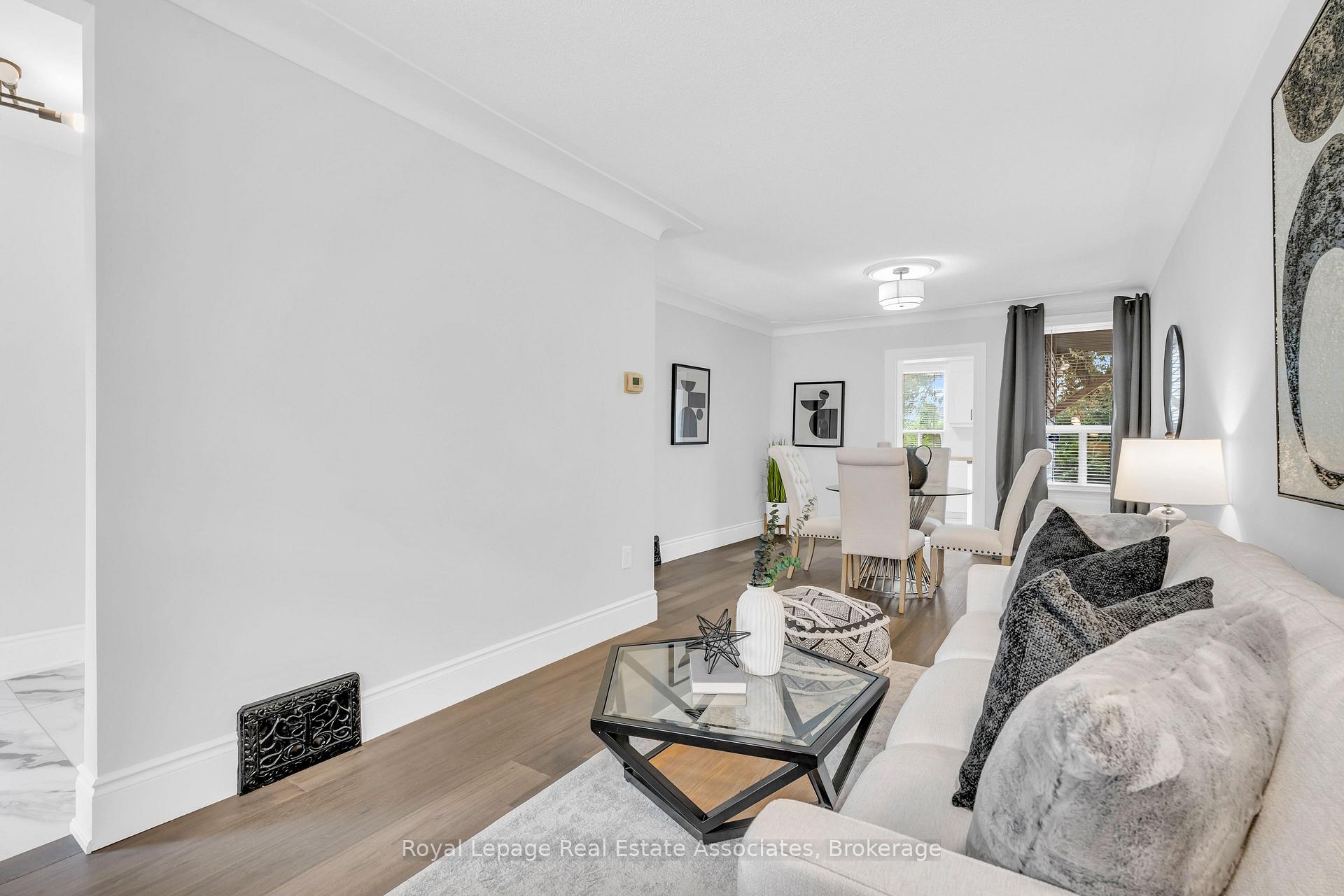 Photo 6 of 10 Gordon Street, Hamilton, Crown Point — HOMEH