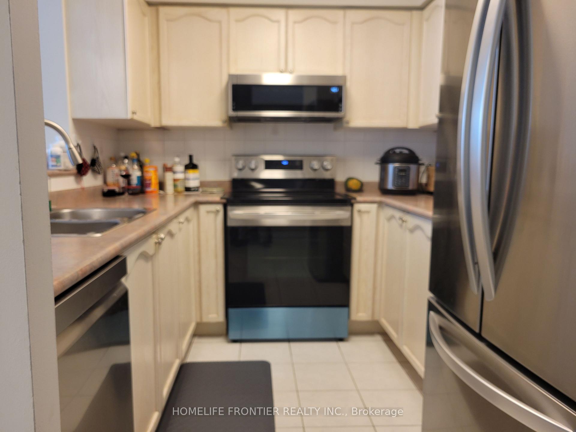 Photo 9 of Unit 1008, 29 Pemberton Avenue, North York, Willowdale East — HOMEH