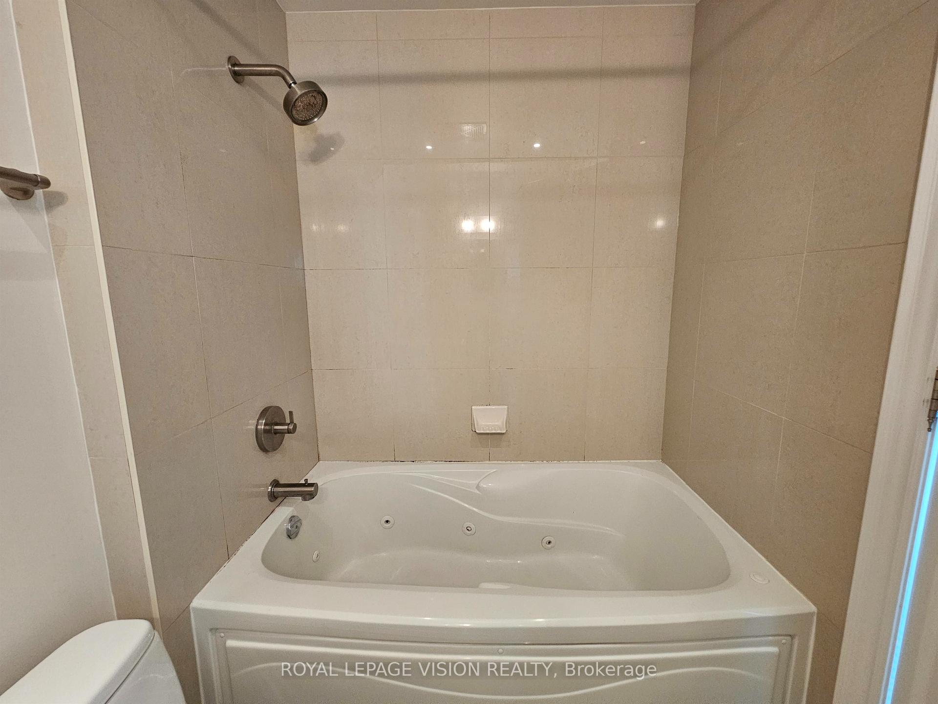 Photo 19 of Unit 3810, 16 Harbour Street, Toronto, Waterfront Communities — HOMEH