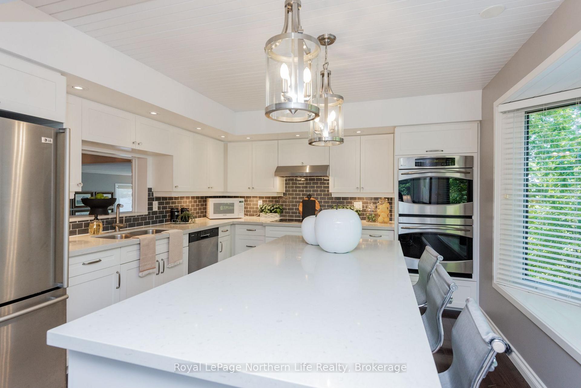 Photo 11 of Unit 12, 555 Main Street S, Callander — HOMEH