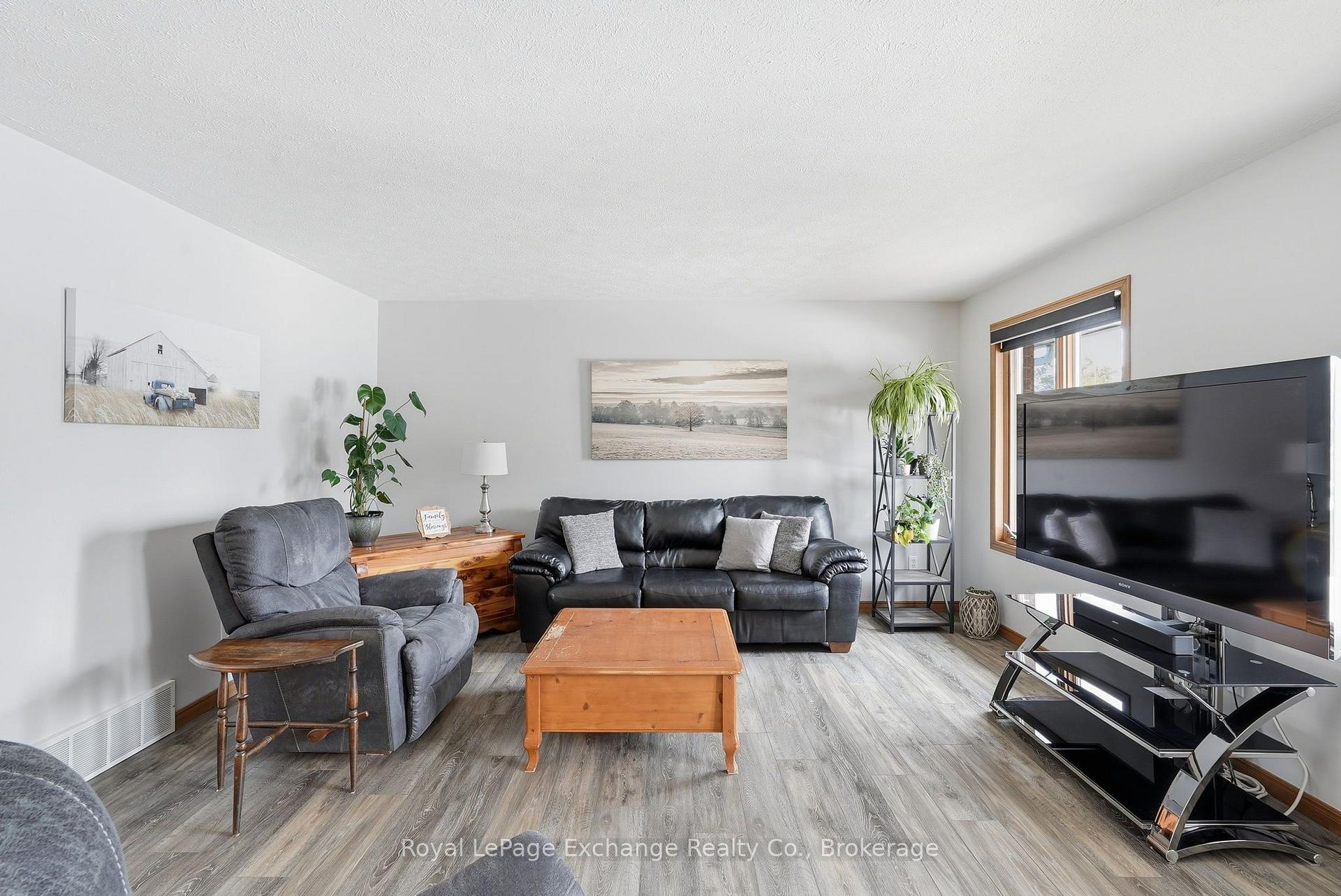 Photo 14 of 393460 2 Concession, West Grey — HOMEH