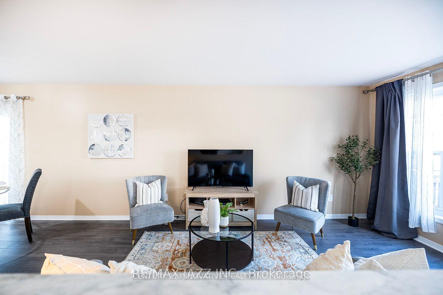 Photo 5 of 125 Peacock Boulevard, Port Hope — HOMEH