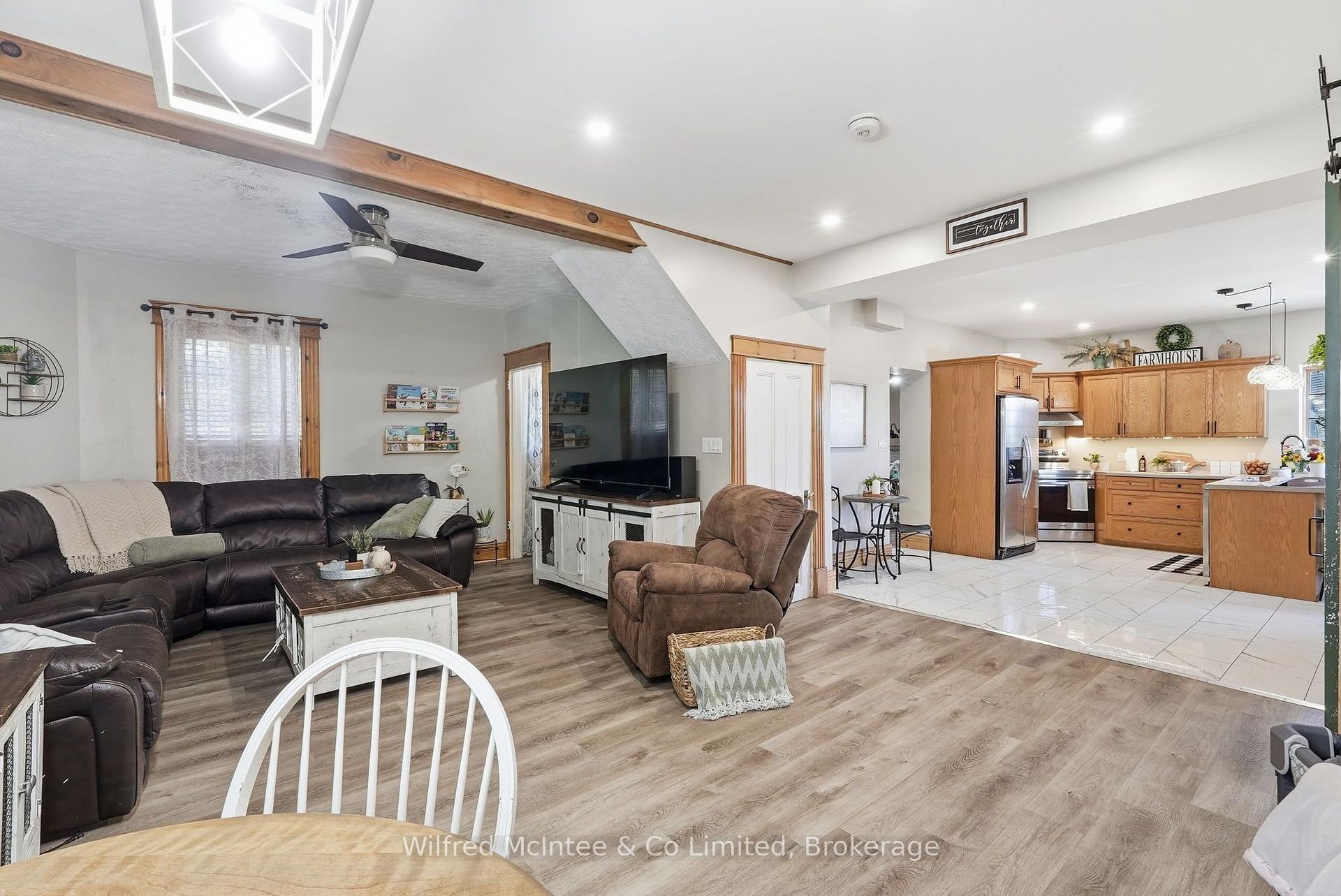 Photo 11 of 27 5th Street NW, Arran-Elderslie — HOMEH