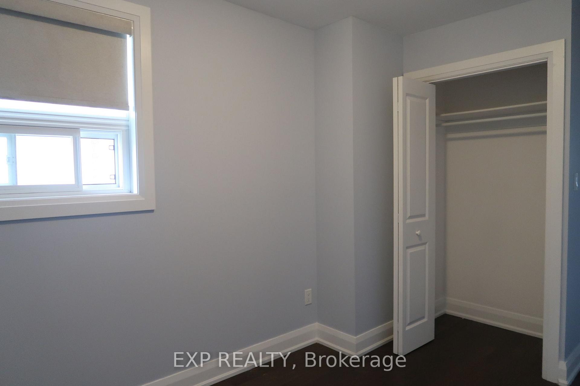 Photo 7 of 26 Curtiss Court, Barrie, Grove East — HOMEH