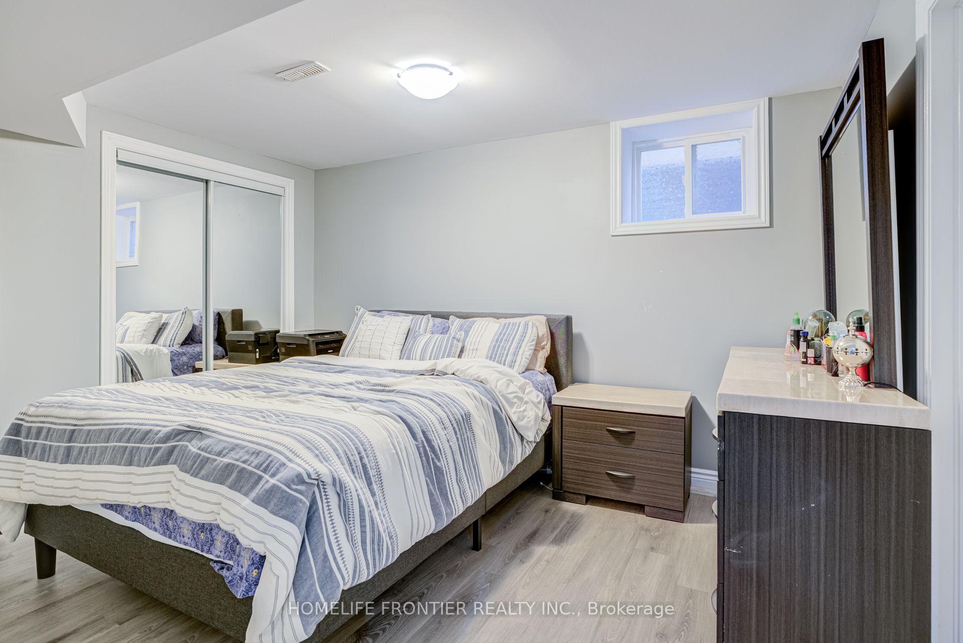 Photo 38 of 1059 Ivandale Drive, Mississauga, East Credit — HOMEH