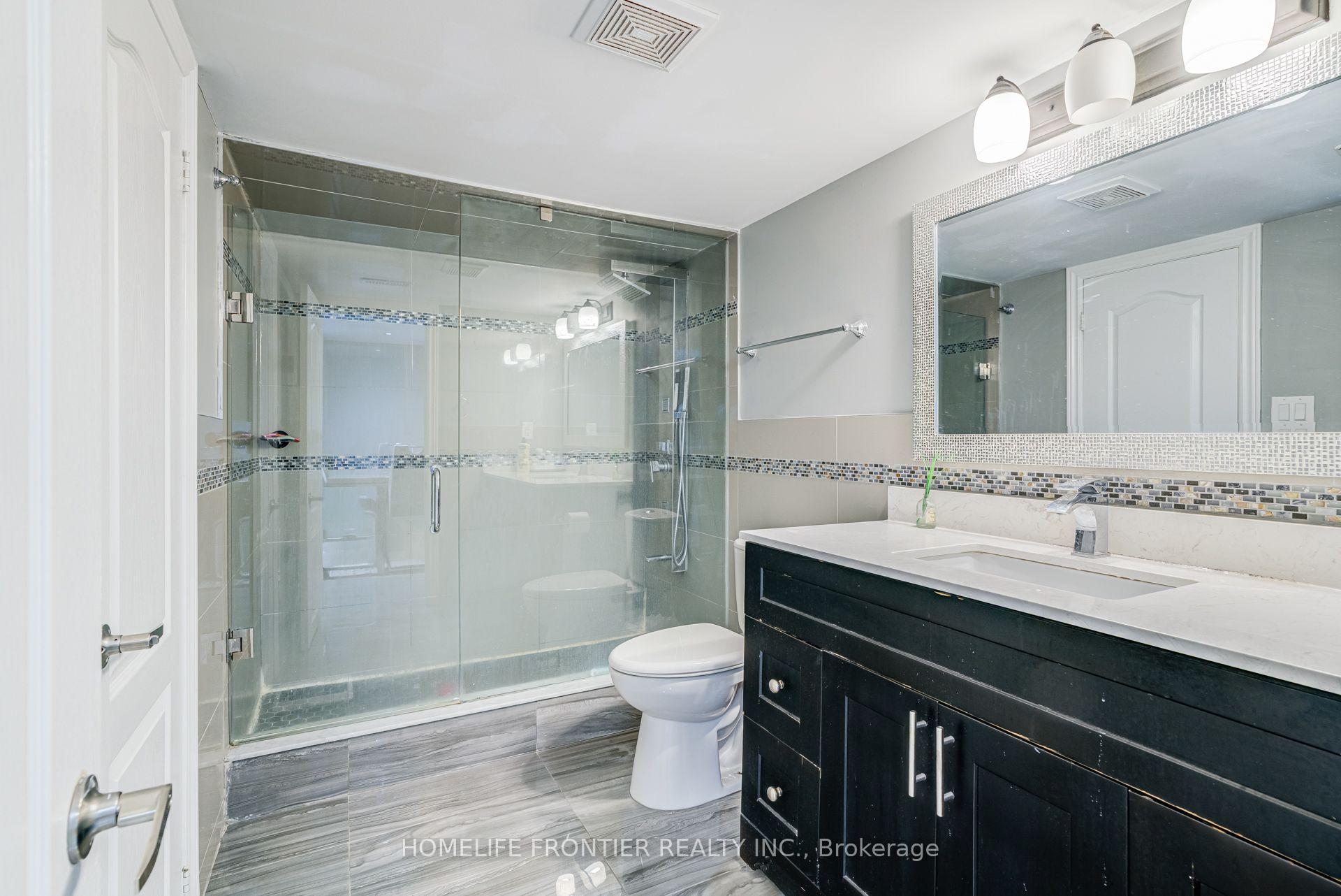 Photo 39 of 1059 Ivandale Drive, Mississauga, East Credit — HOMEH