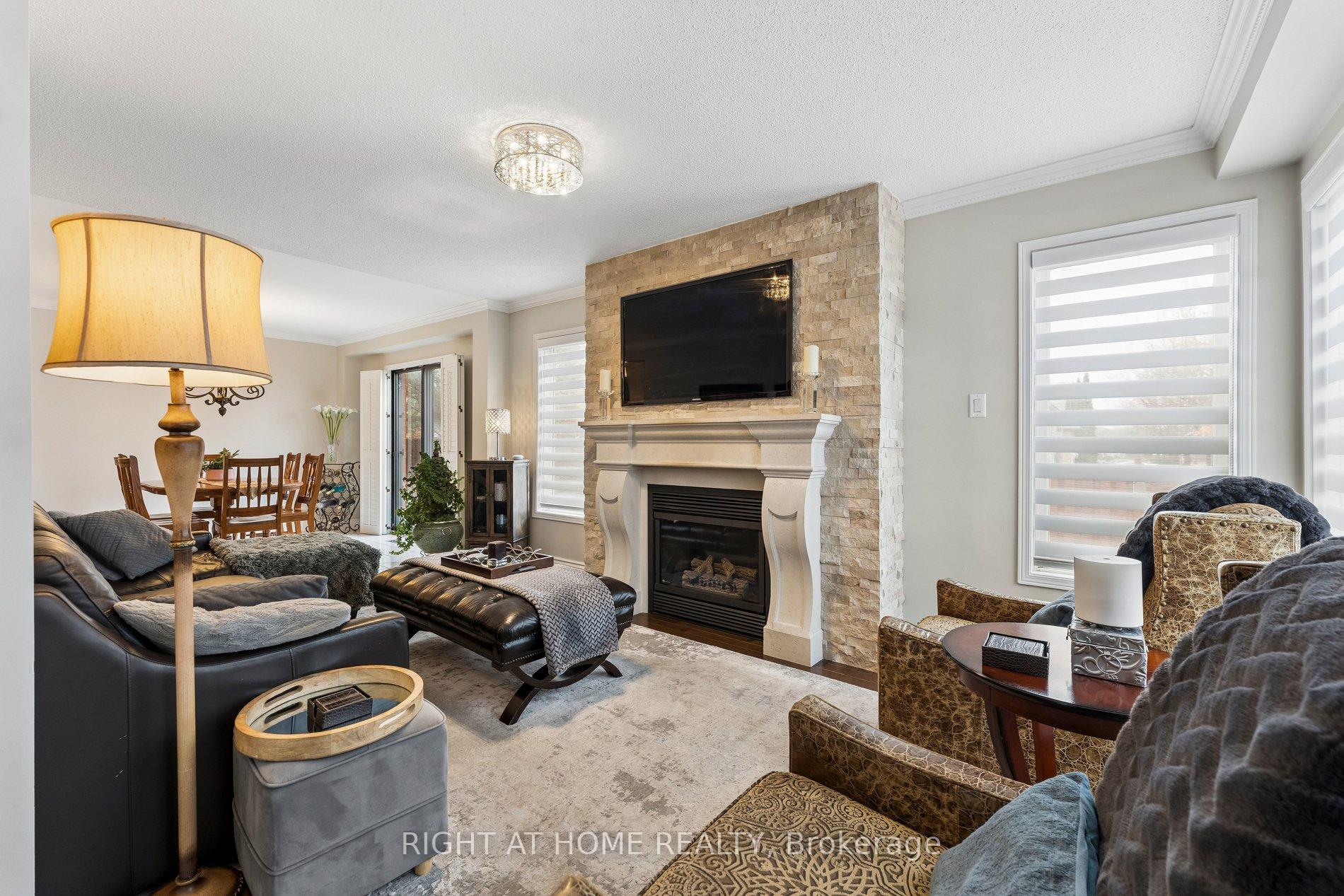 Photo 10 of 39 Banner Road, Brampton, Brampton West — HOMEH