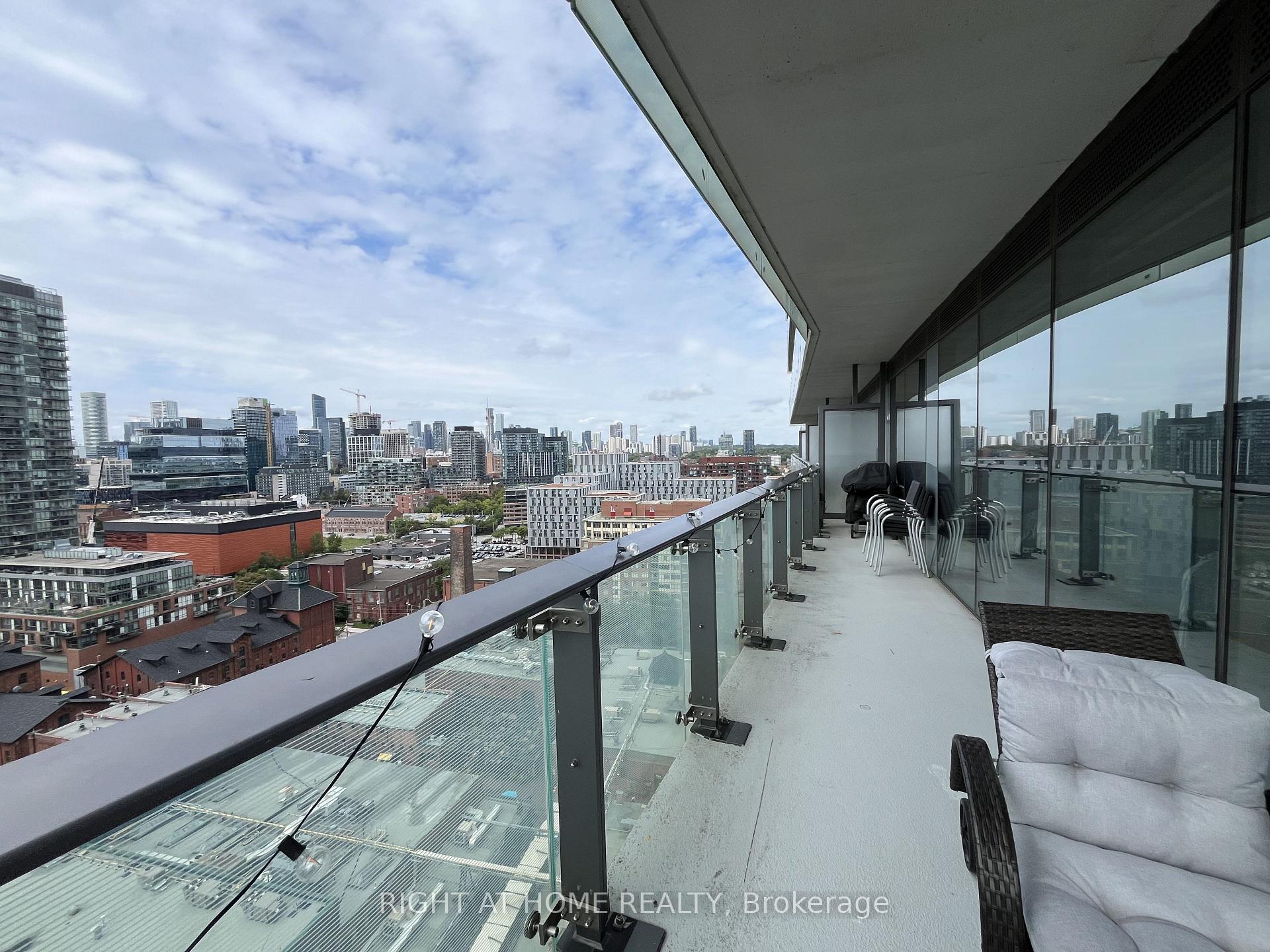 Photo 15 of Unit 1708, 70 Distillery Lane, Toronto, Waterfront Communities — HOMEH