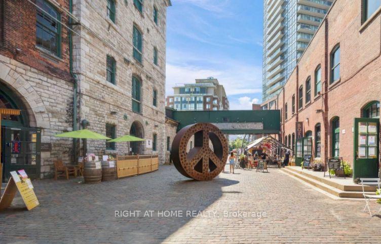 Photo 24 of Unit 1708, 70 Distillery Lane, Toronto, Waterfront Communities — HOMEH