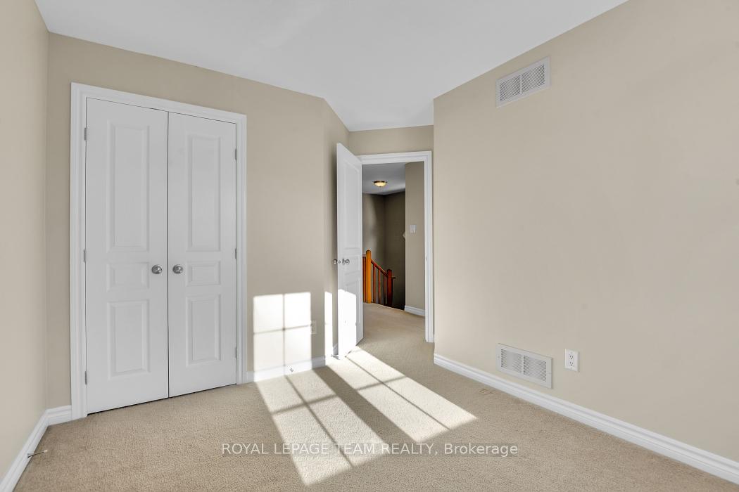 Photo 27 of 541 Salzburg Drive, Ottawa, Notting Hill/Summerside — HOMEH