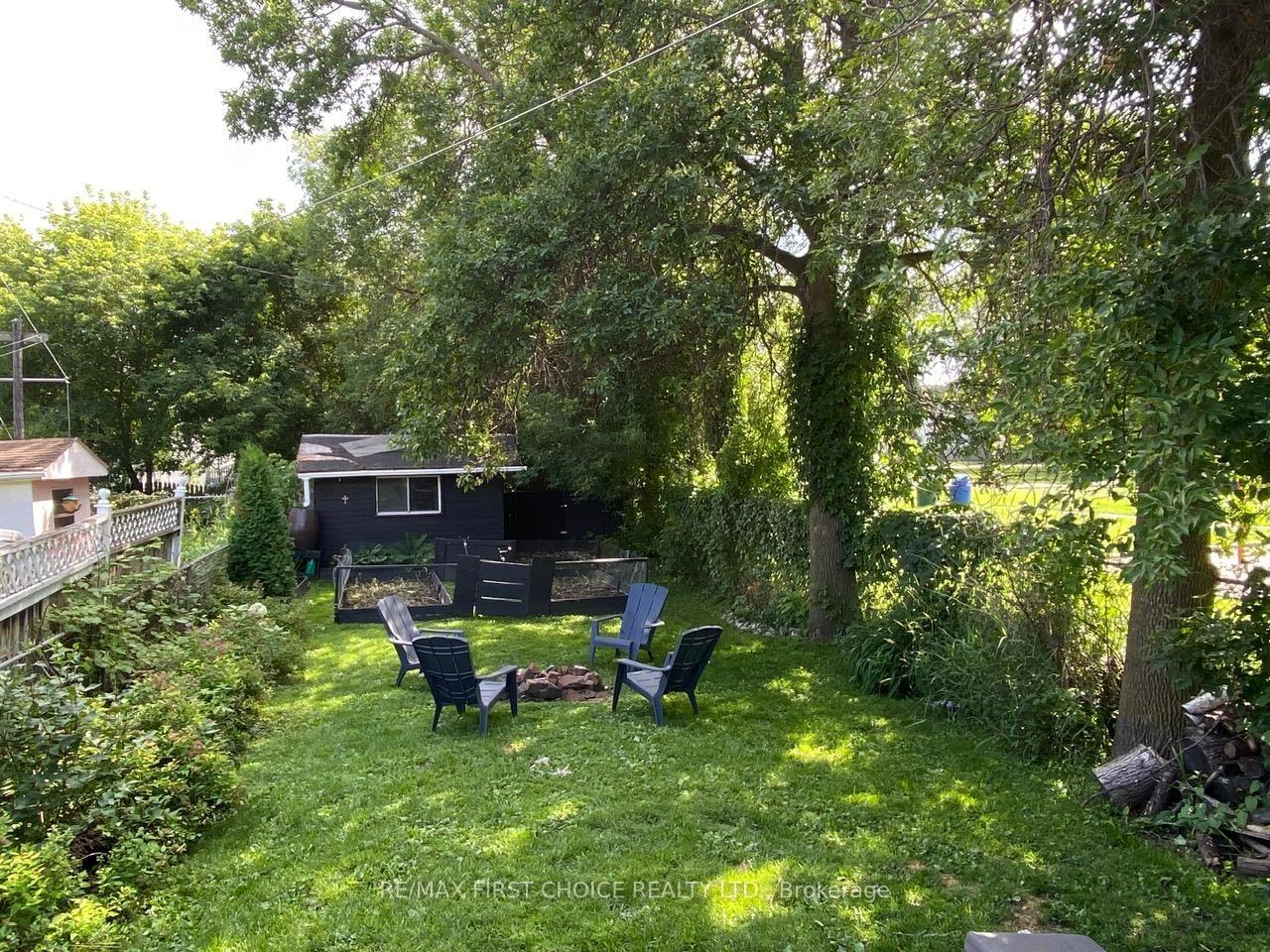 Photo 25 of 822 Pruden Street, Thunder Bay, McKeller Park — HOMEH