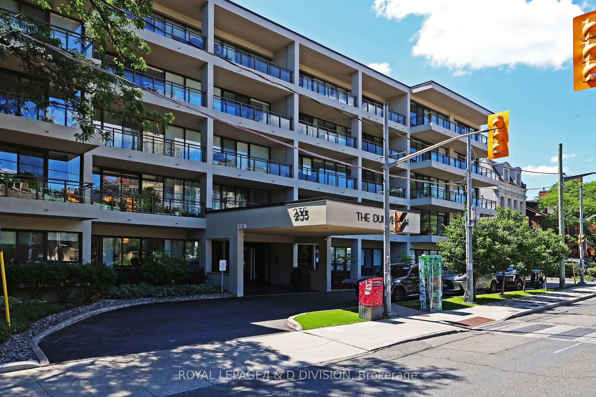 Photo 2 of Unit 106, 235 St Clair Avenue W, Toronto, Casa Loma — HOMEH