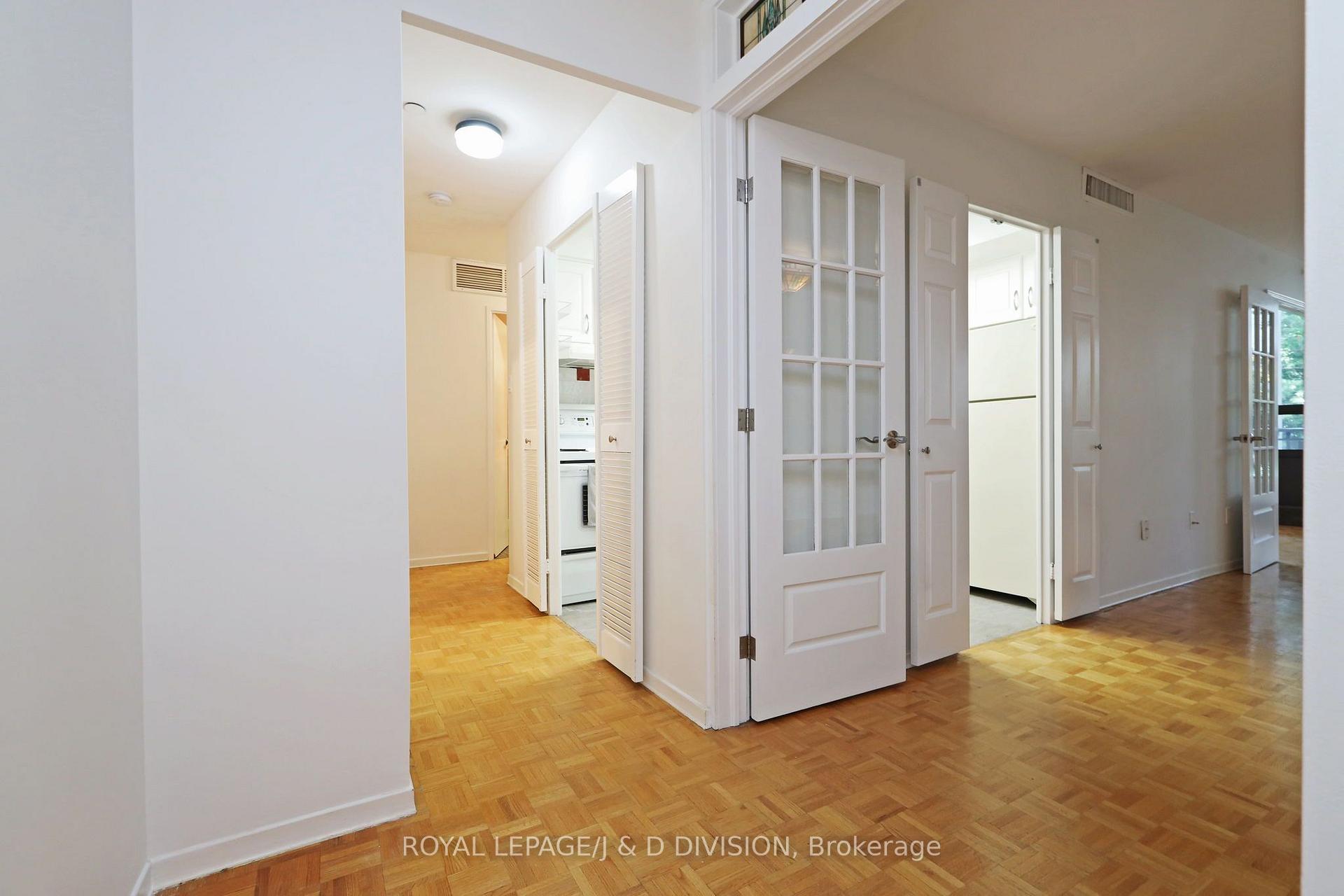 Photo 4 of Unit 106, 235 St Clair Avenue W, Toronto, Casa Loma — HOMEH