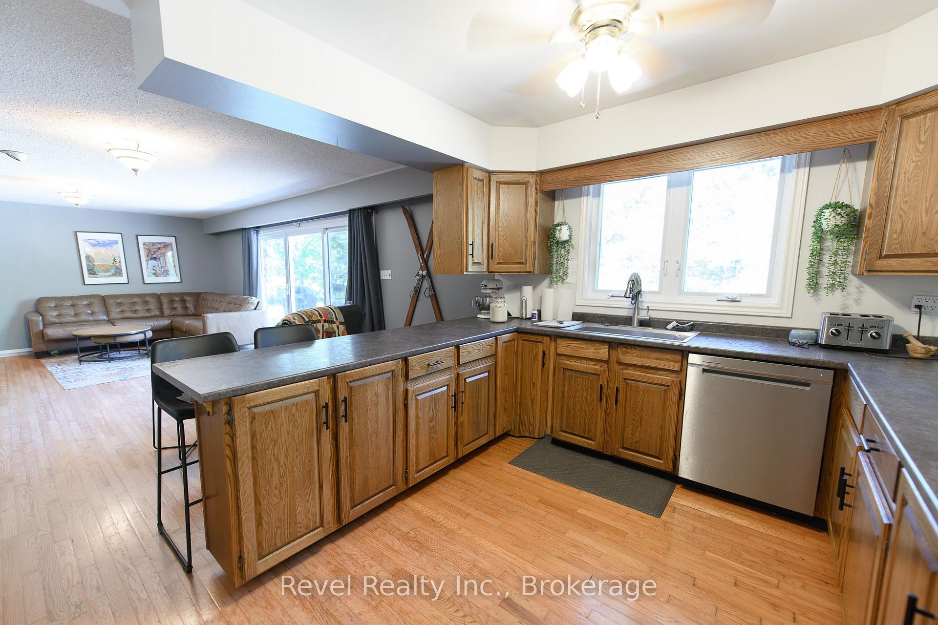 Photo 9 of 3904 County Road 124, Clearview, Rural Clearview — HOMEH