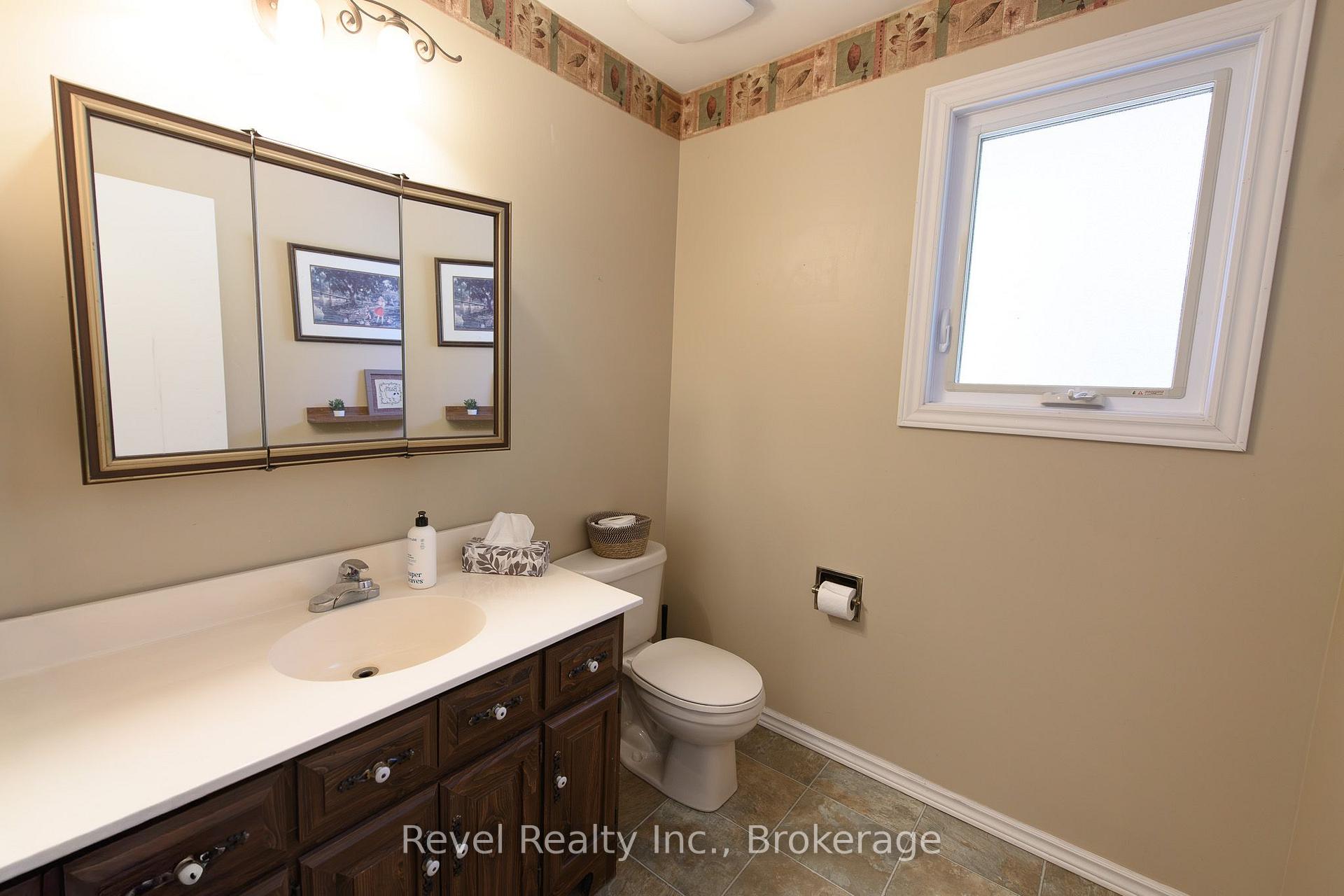 Photo 11 of 3904 County Road 124, Clearview, Rural Clearview — HOMEH