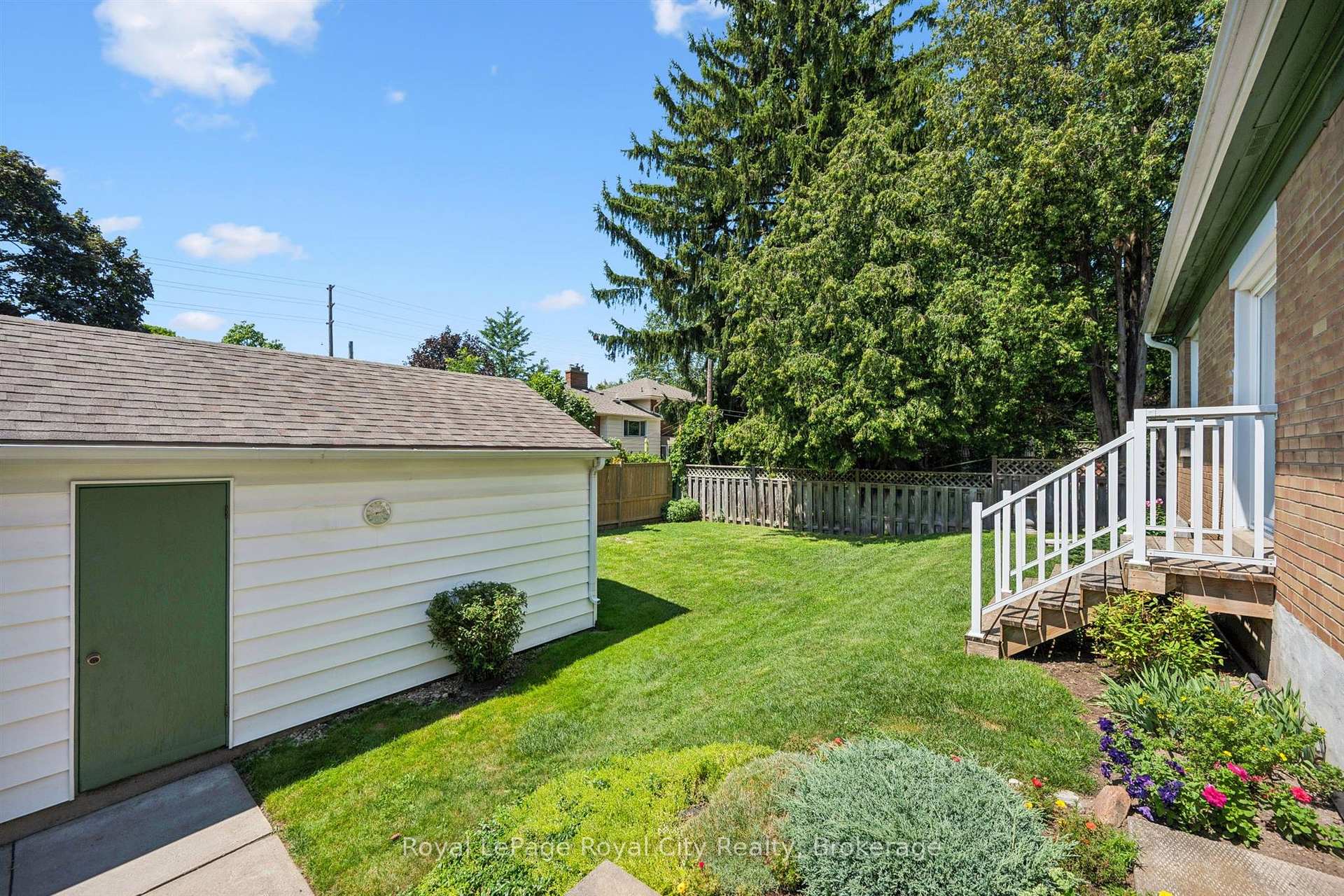 Photo 30 of 31 Torrance Crescent, Guelph, Exhibition Park — HOMEH