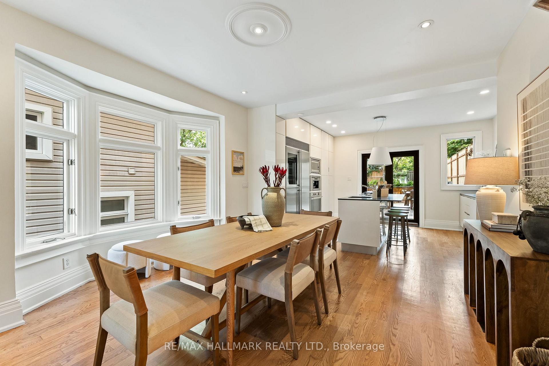 Photo 11 of 227 Waverley Road, Toronto, The Beaches — HOMEH