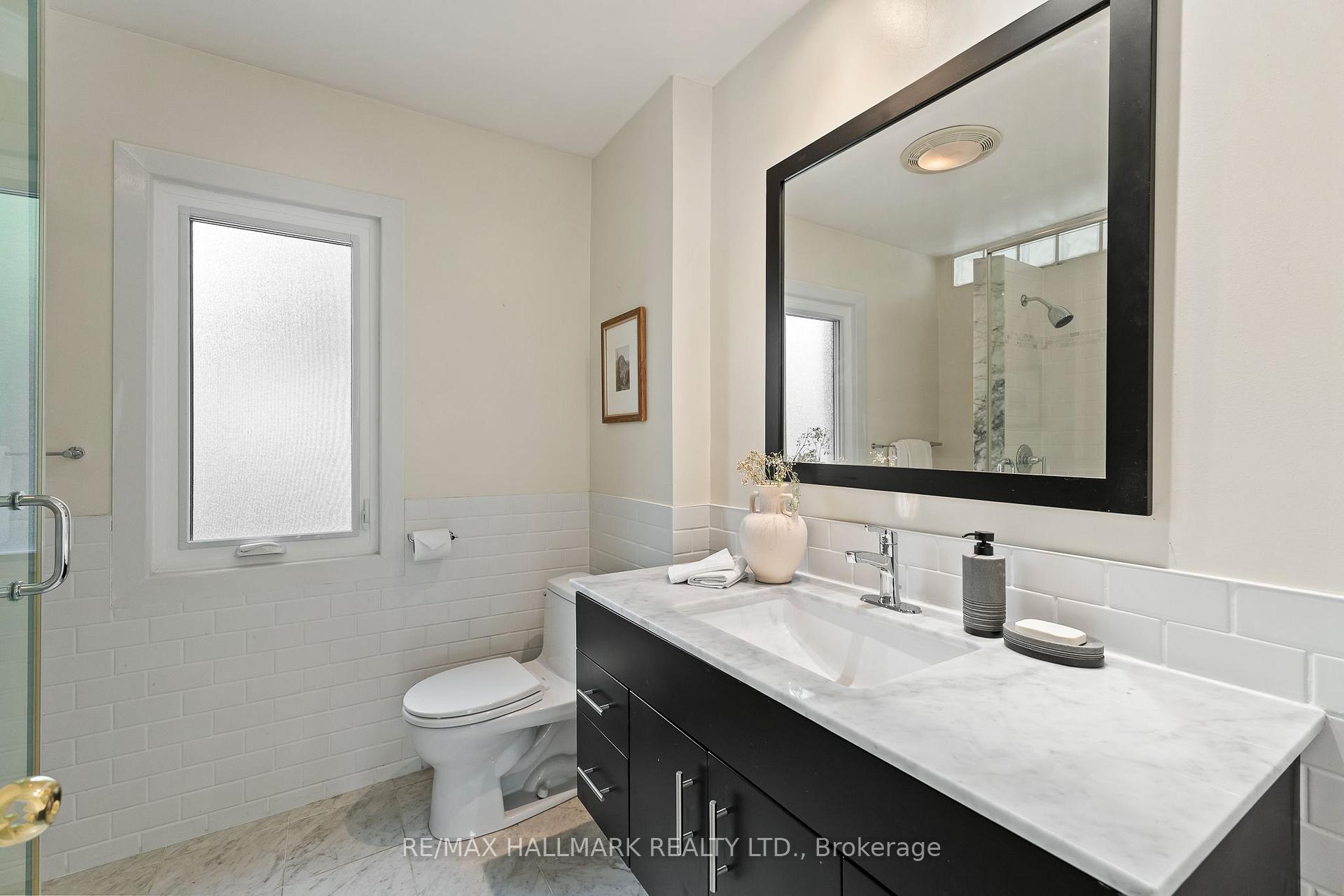 Photo 26 of 227 Waverley Road, Toronto, The Beaches — HOMEH