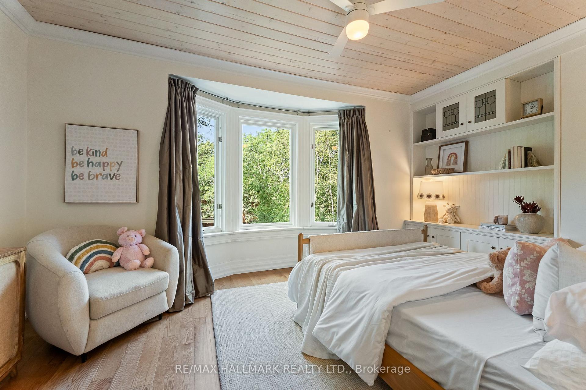 Photo 30 of 227 Waverley Road, Toronto, The Beaches — HOMEH