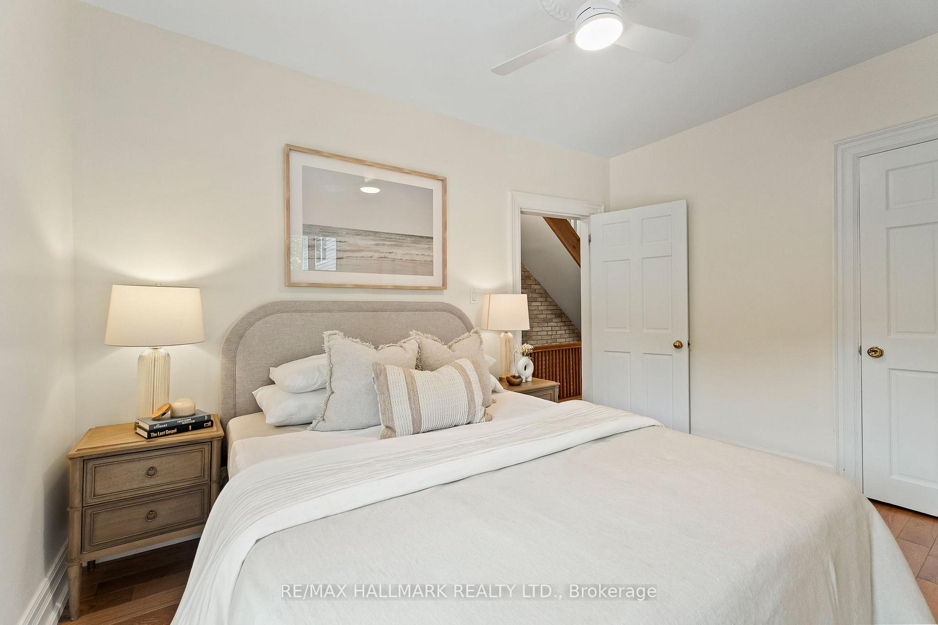 Photo 33 of 227 Waverley Road, Toronto, The Beaches — HOMEH