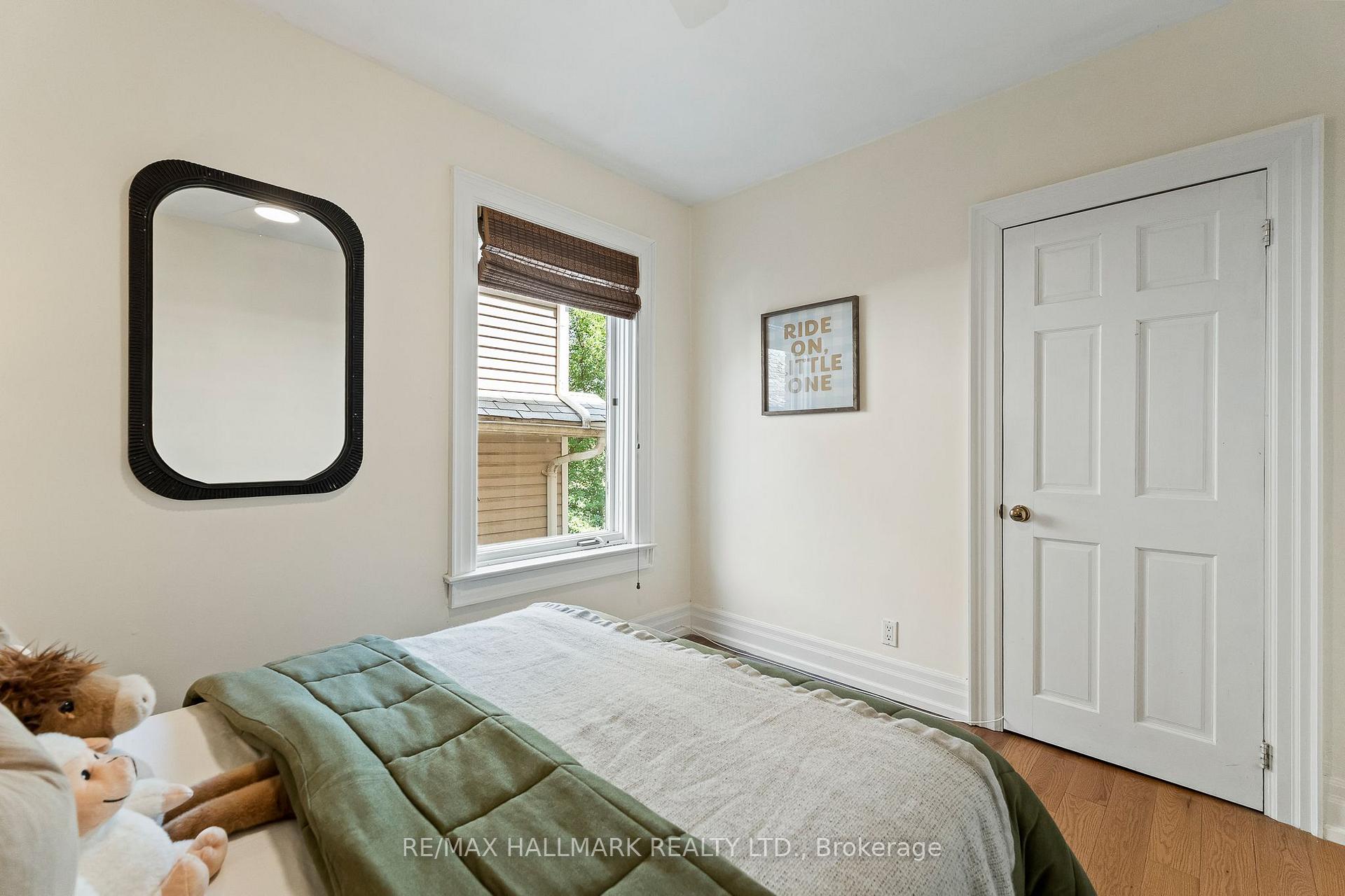Photo 35 of 227 Waverley Road, Toronto, The Beaches — HOMEH