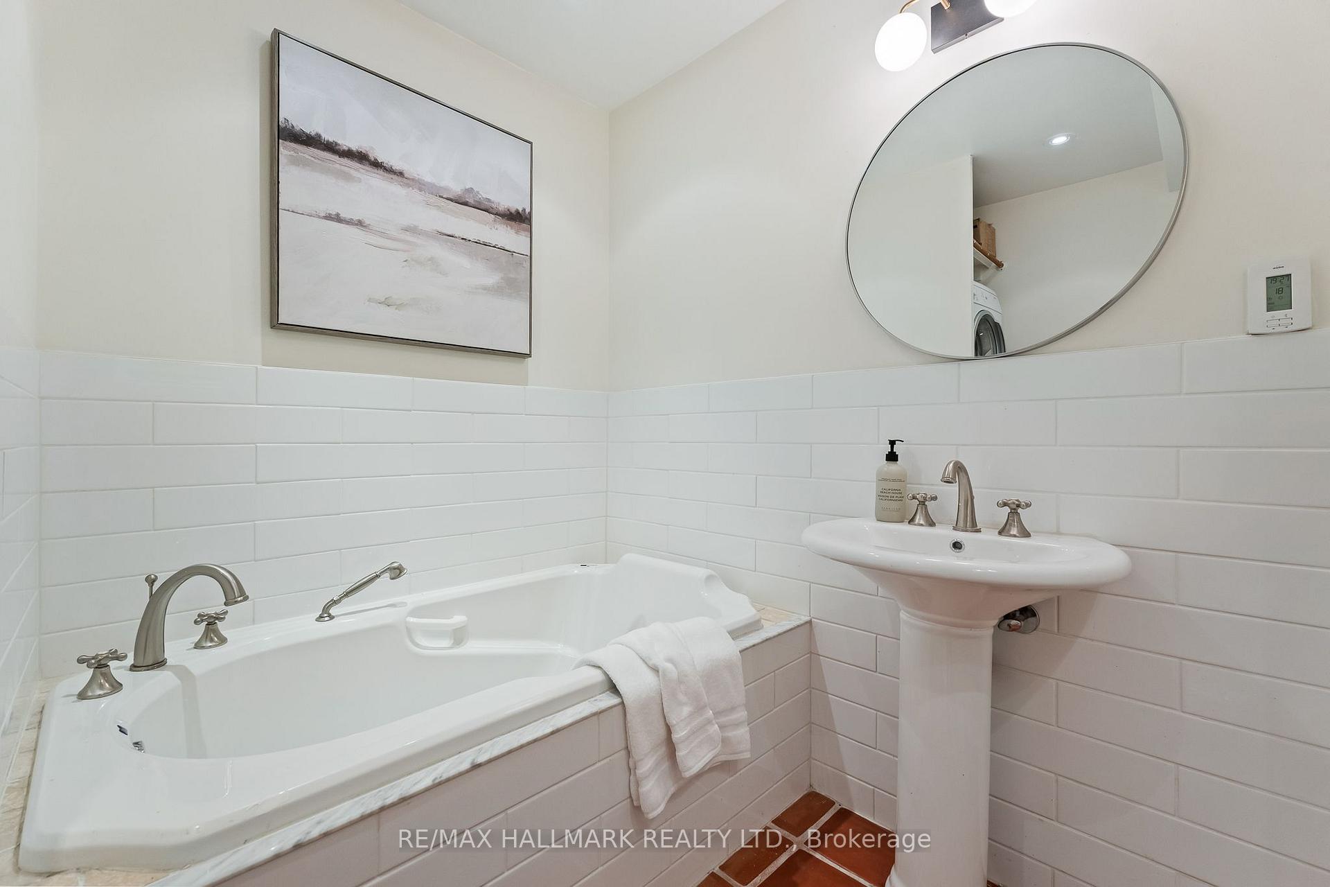 Photo 46 of 227 Waverley Road, Toronto, The Beaches — HOMEH