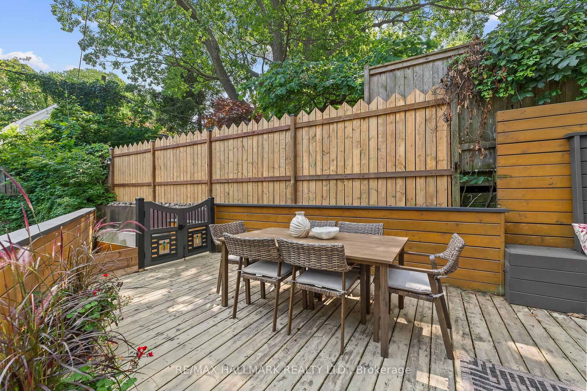 Photo 52 of 227 Waverley Road, Toronto, The Beaches — HOMEH