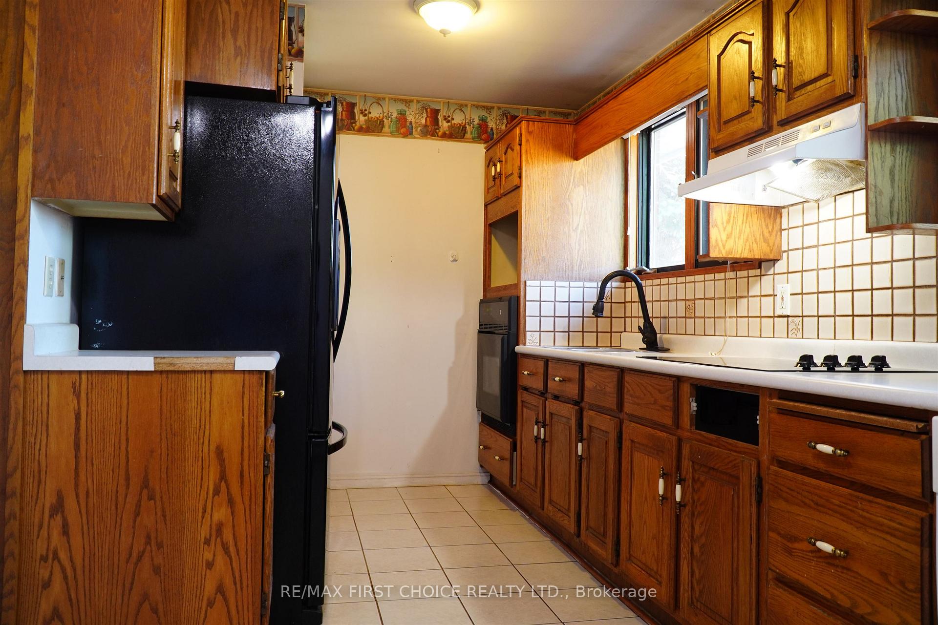 Photo 7 of 314 Edward Street N, Thunder Bay, Northwood Park — HOMEH