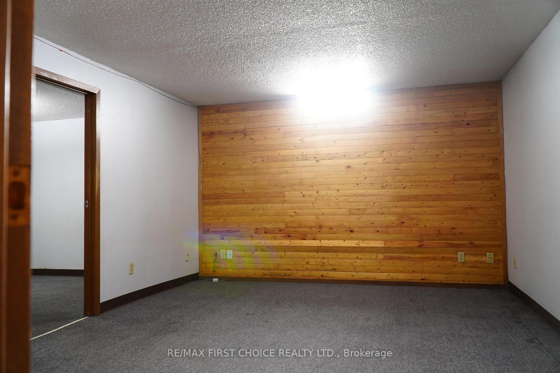 Photo 15 of 314 Edward Street N, Thunder Bay, Northwood Park — HOMEH
