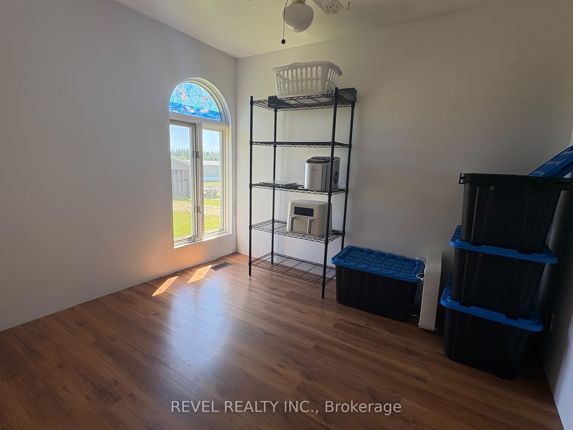 Photo 13 of 364 Genier Road, Cochrane — HOMEH