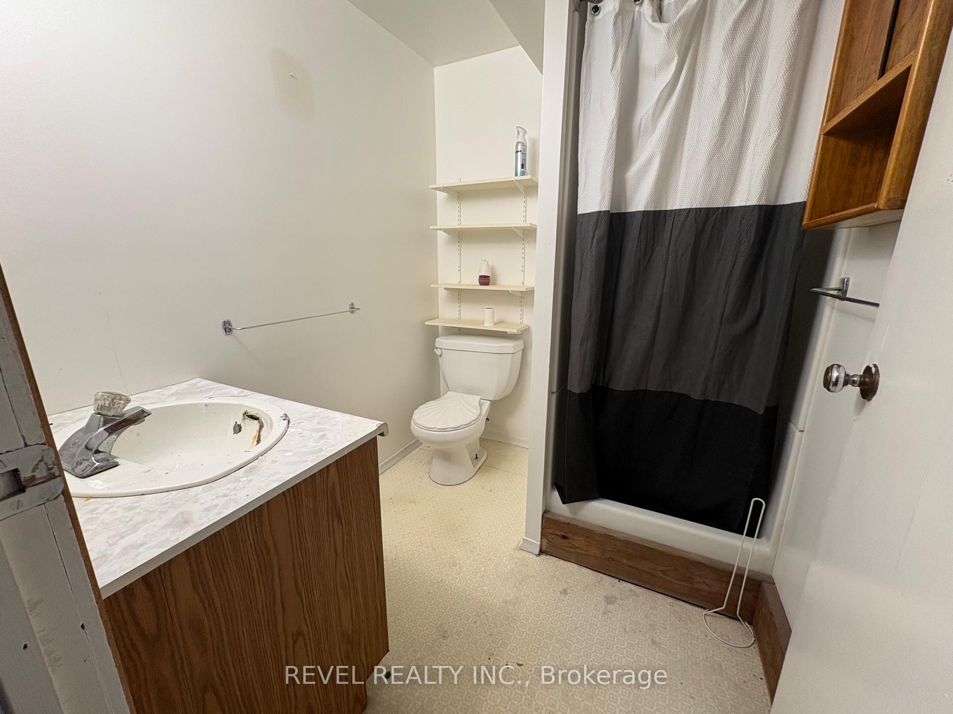 Photo 22 of 364 Genier Road, Cochrane — HOMEH