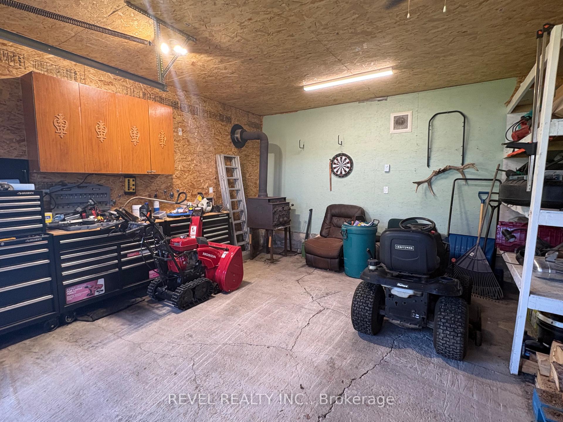 Photo 27 of 364 Genier Road, Cochrane — HOMEH