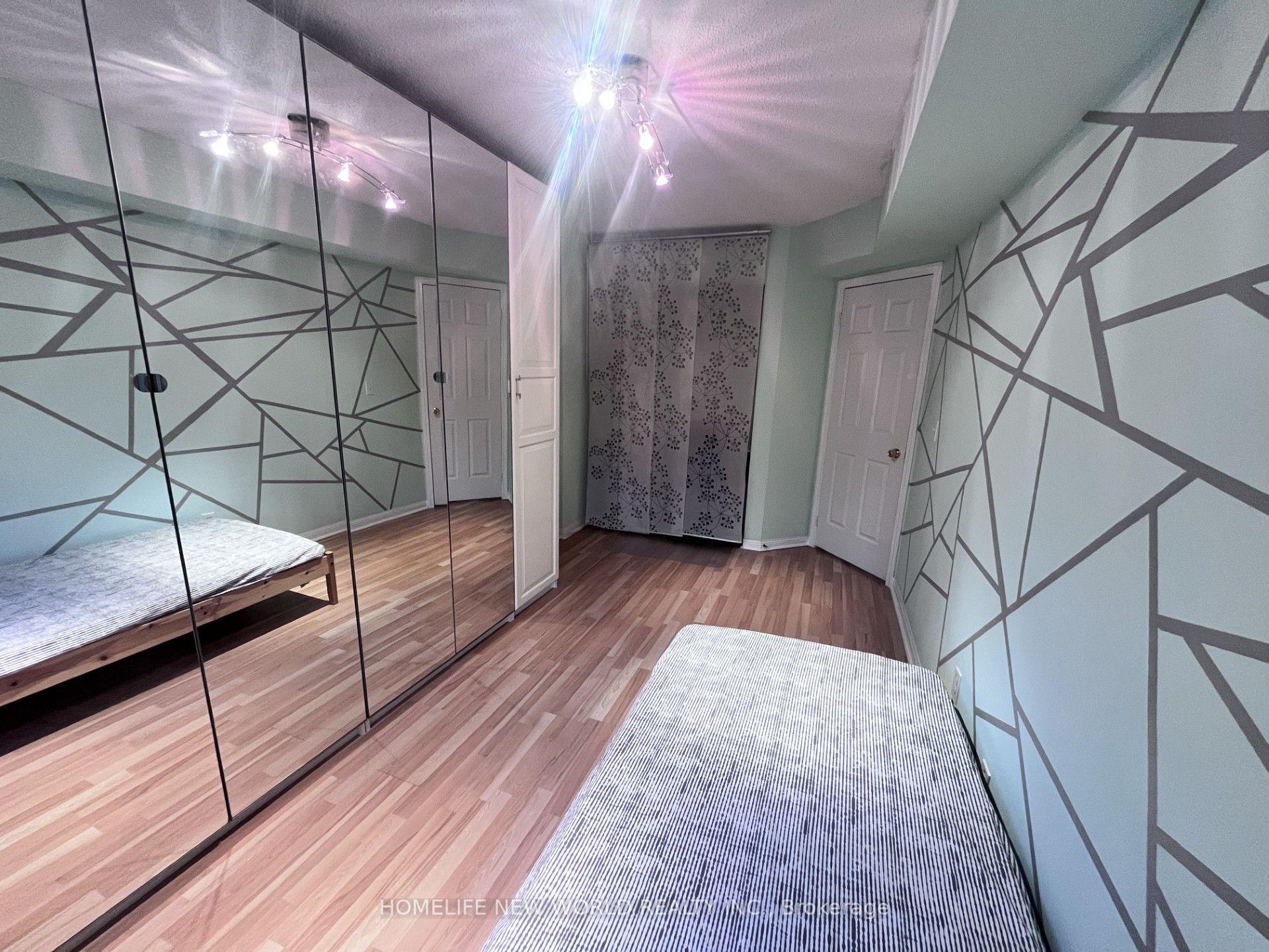 Photo 15 of Unit 12, 21 St. Moritz Way, Markham, Unionville — HOMEH