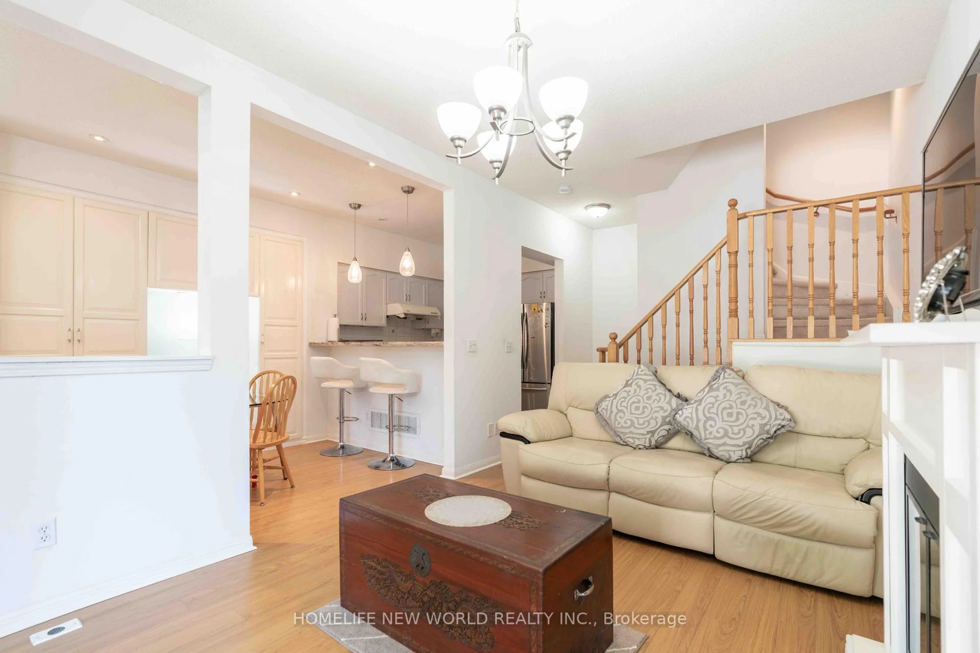 Photo 14 of Unit 12, 21 St. Moritz Way, Markham, Unionville — HOMEH