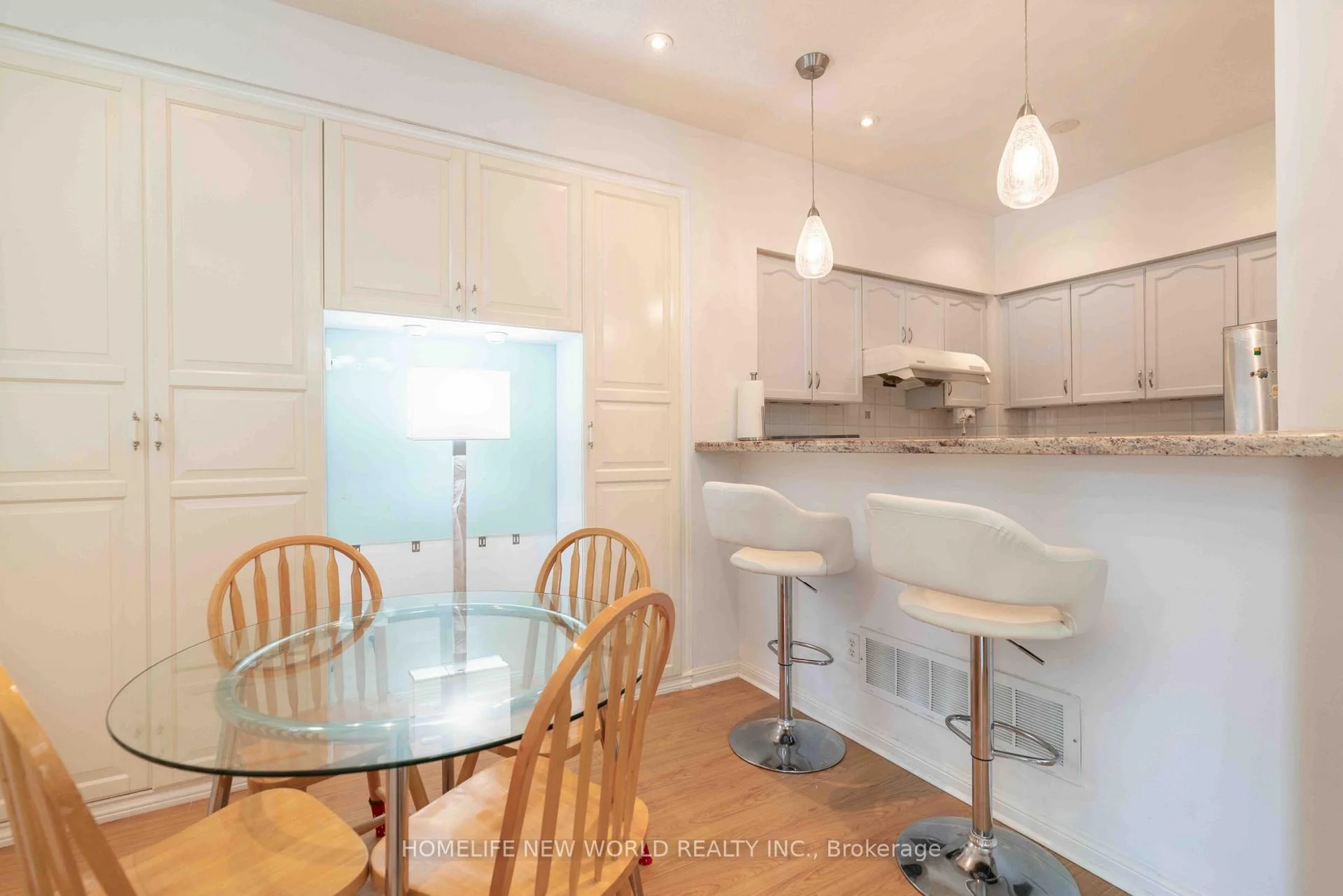 Photo 28 of Unit 12, 21 St. Moritz Way, Markham, Unionville — HOMEH