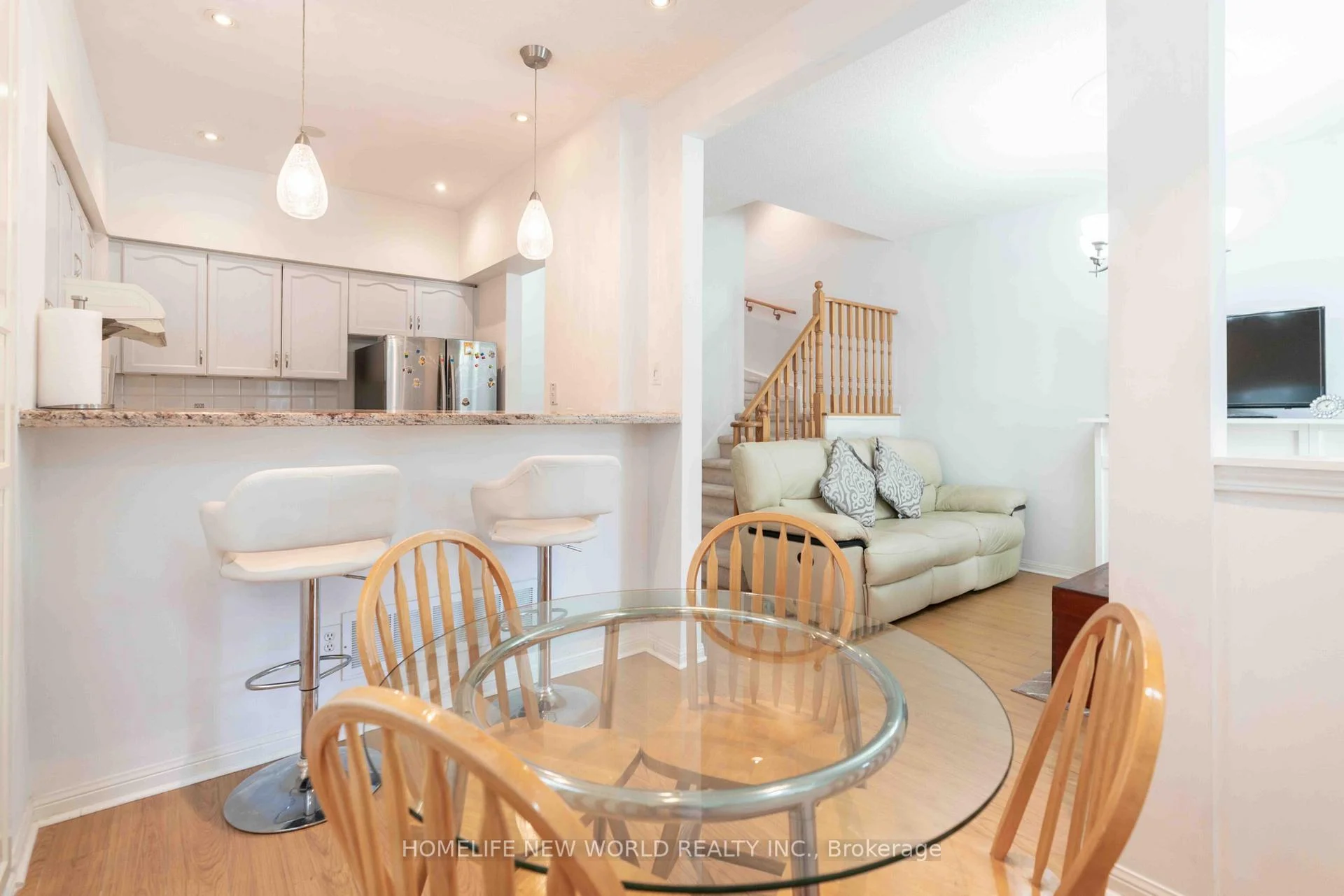Photo 30 of Unit 12, 21 St. Moritz Way, Markham, Unionville — HOMEH