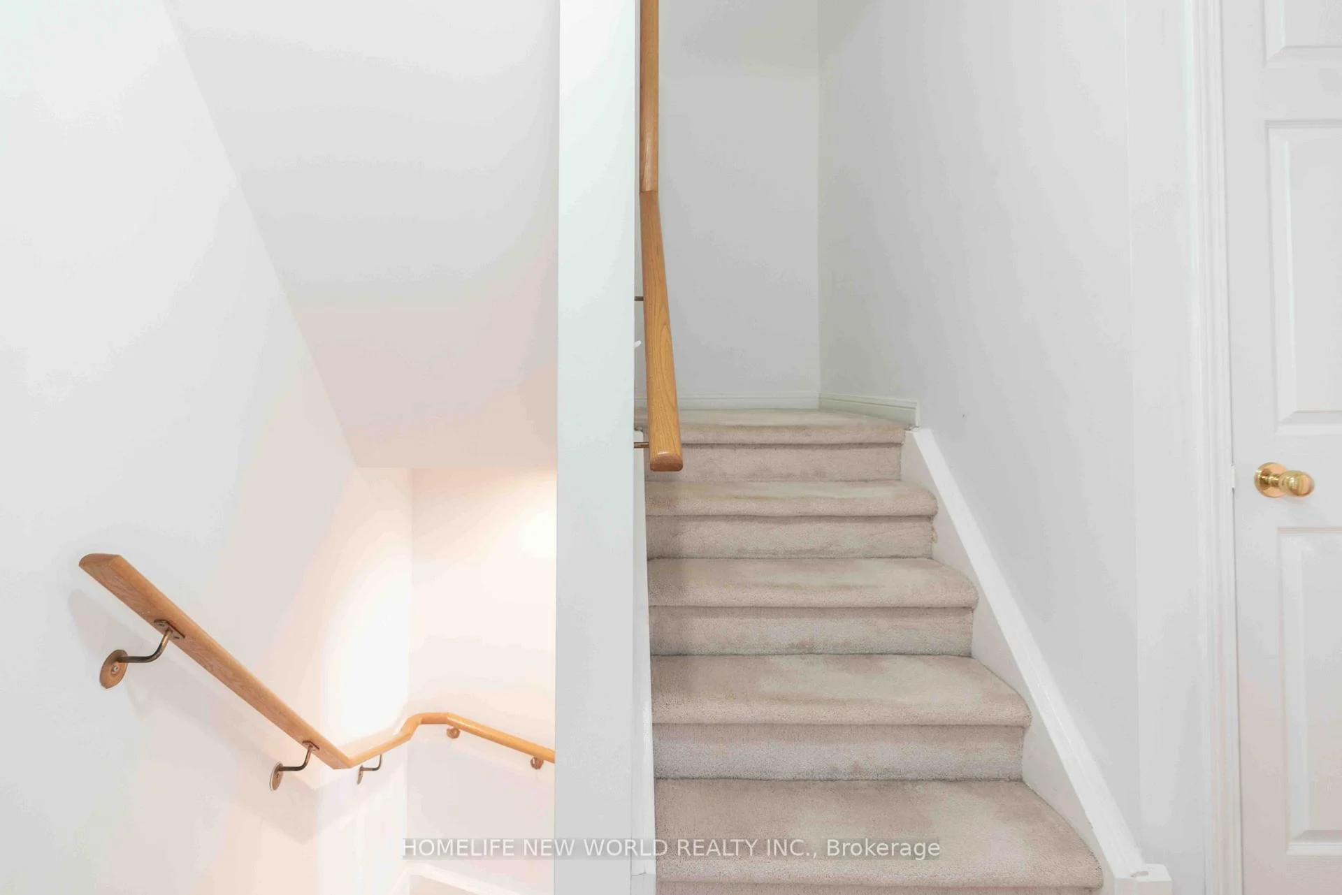 Photo 38 of Unit 12, 21 St. Moritz Way, Markham, Unionville — HOMEH