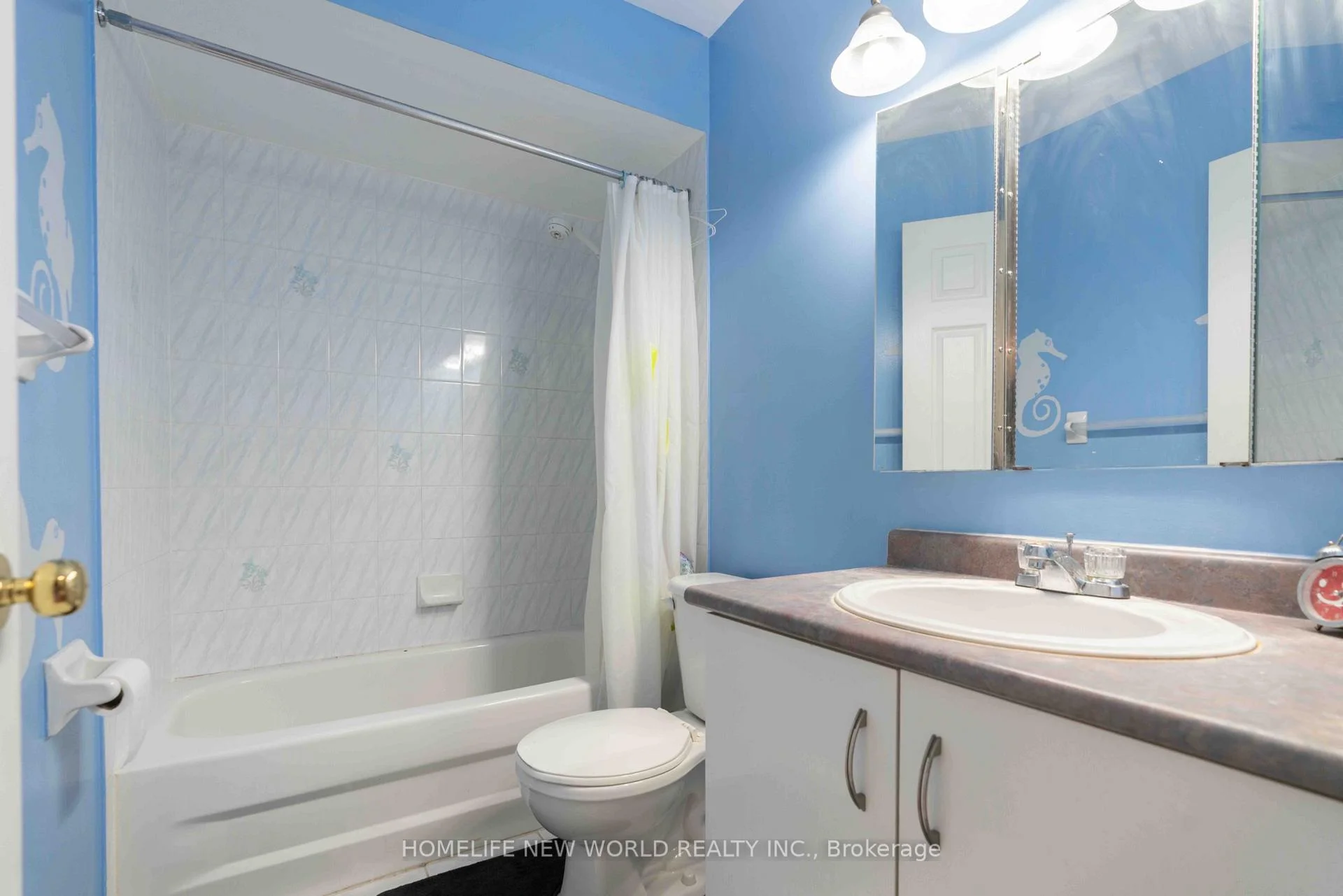 Photo 44 of Unit 12, 21 St. Moritz Way, Markham, Unionville — HOMEH