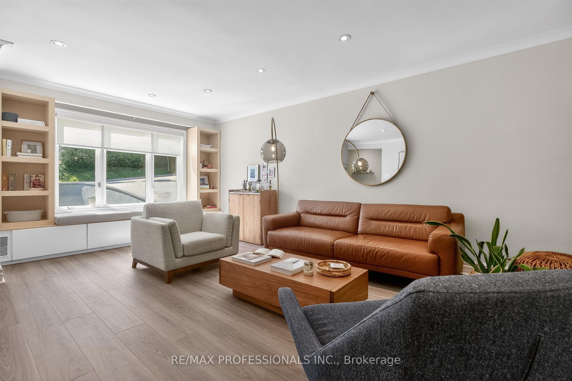 Photo 7 of 69 Skylark Road, Toronto, Lambton Baby Point — HOMEH