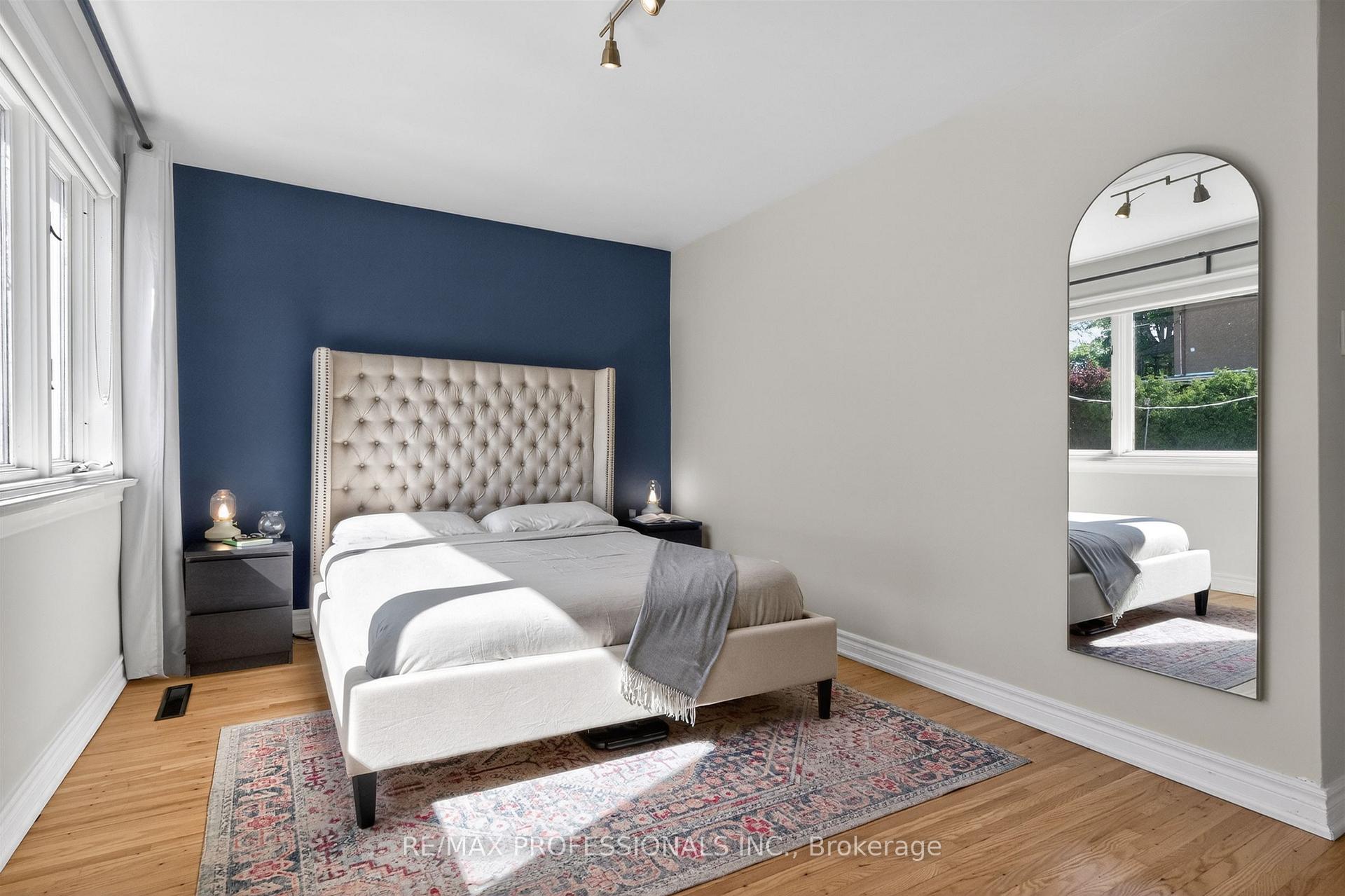 Photo 24 of 69 Skylark Road, Toronto, Lambton Baby Point — HOMEH