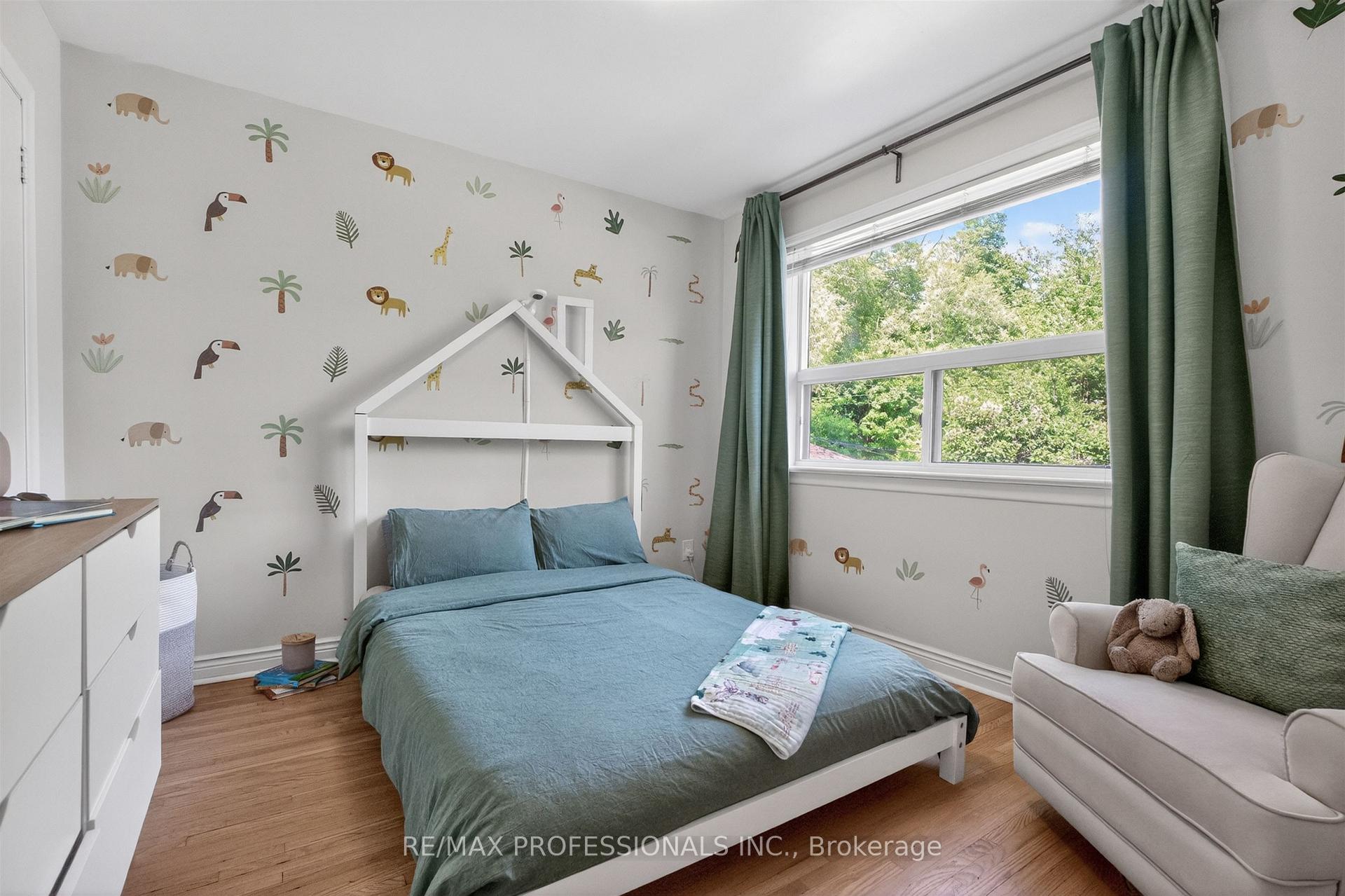 Photo 26 of 69 Skylark Road, Toronto, Lambton Baby Point — HOMEH