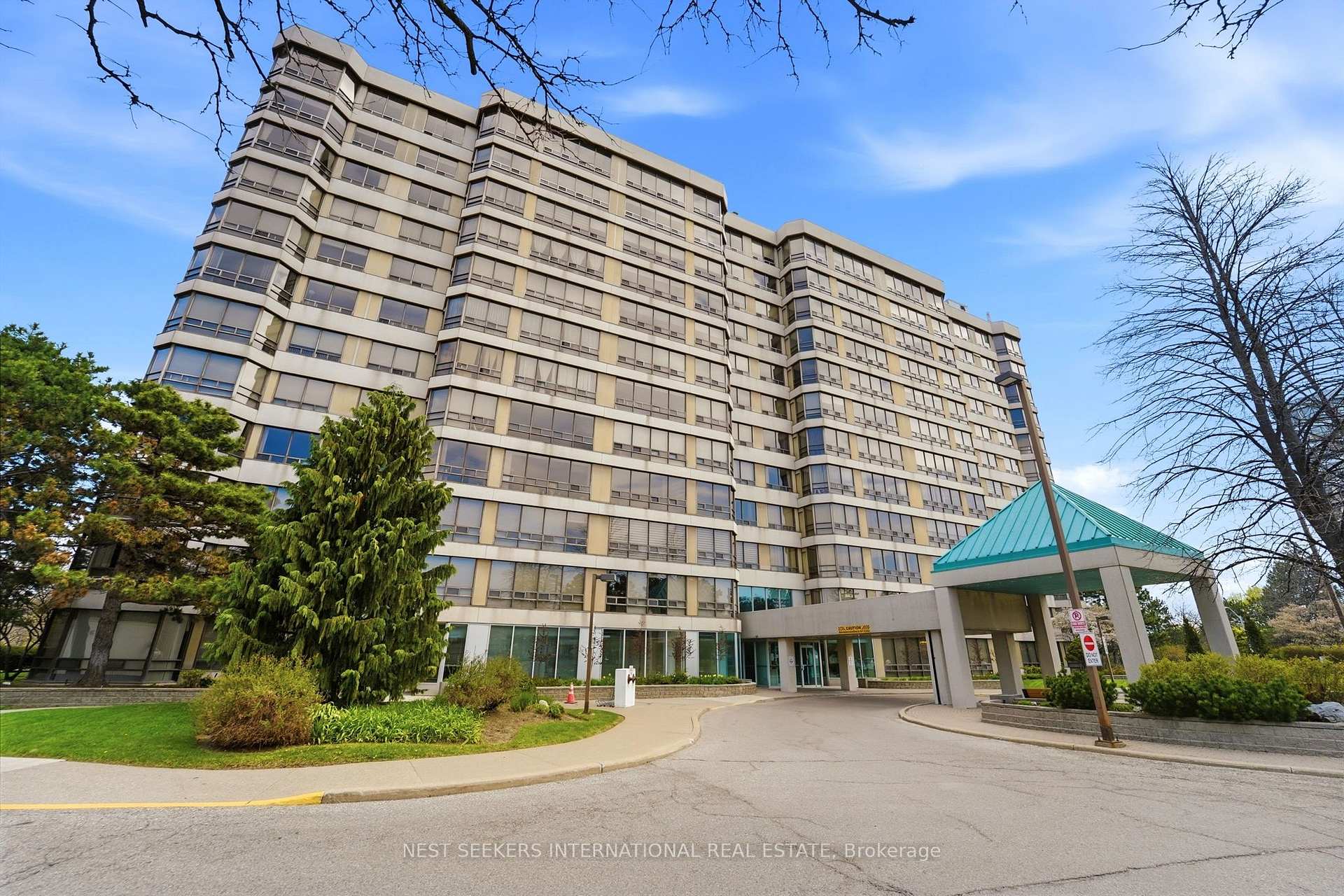 Photo 1 of Unit 811, 310 Mill Street, Brampton, Brampton South — HOMEH
